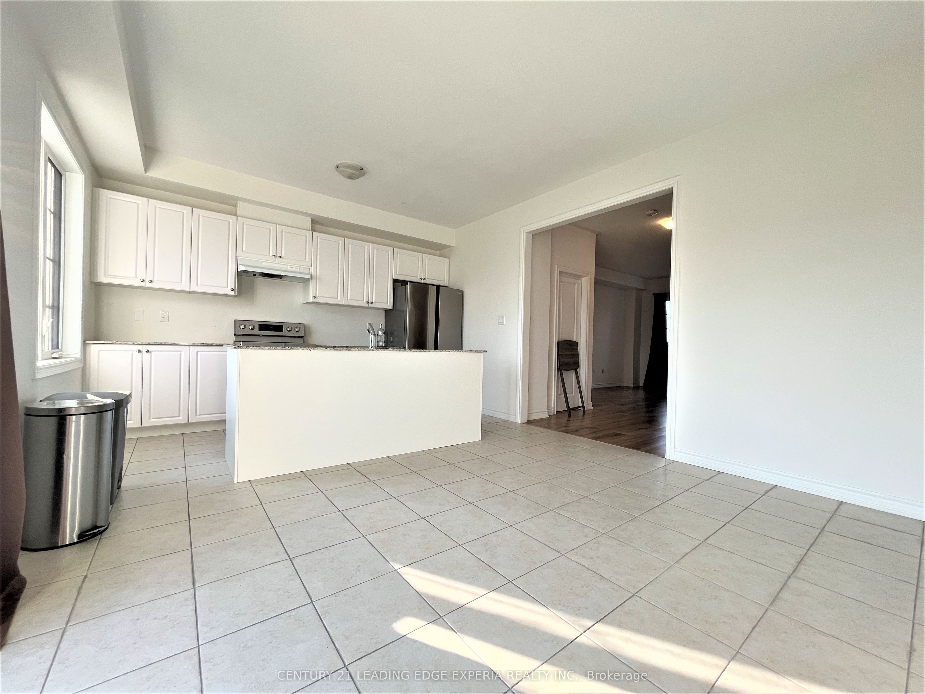 12 Pomarine Way W, Brampton, ON L6X 5R6 photo 4