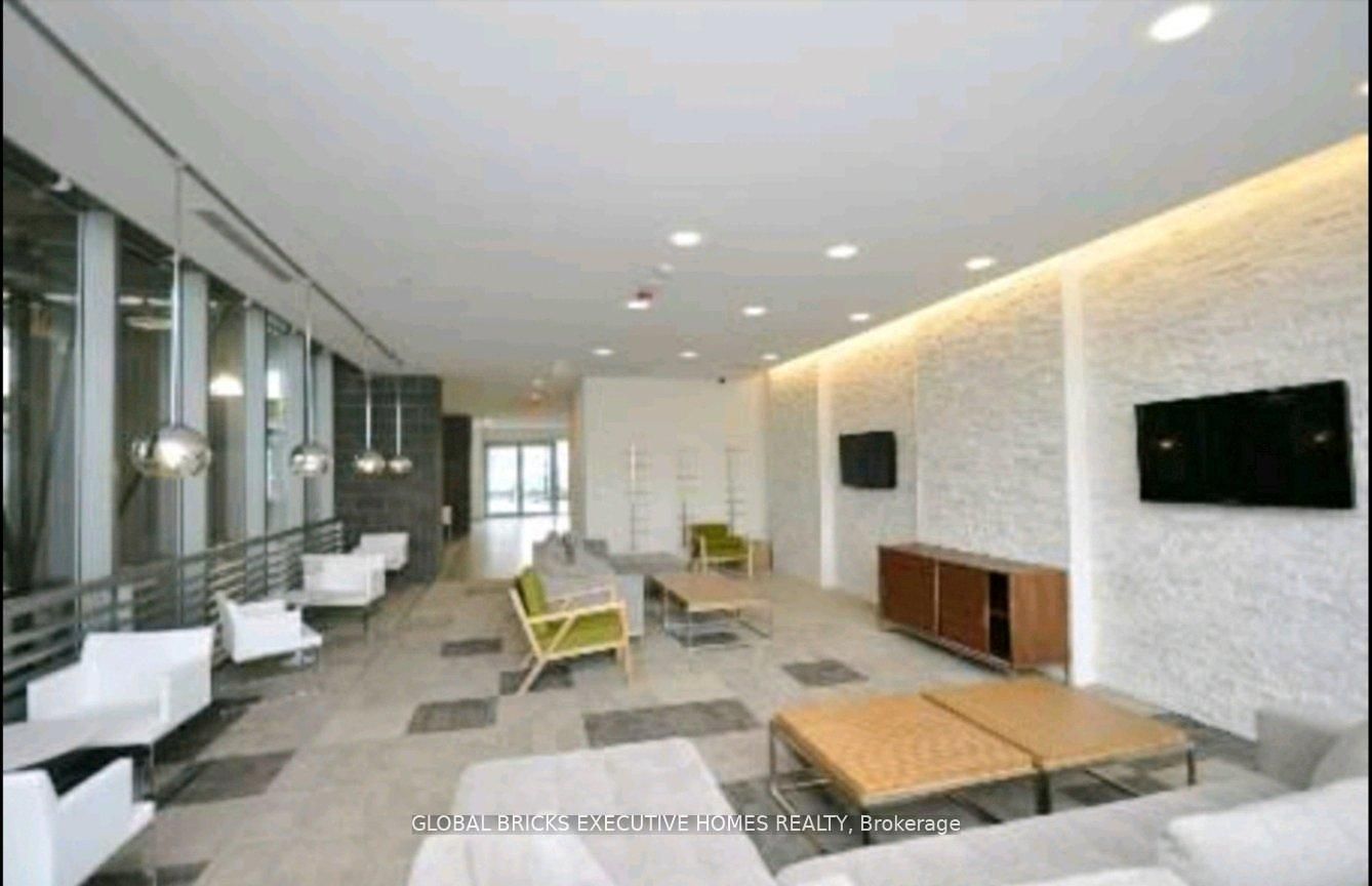 365 PRINCE OF WALES Drive 408, Mississauga, ON L5B 0G6 photo 3