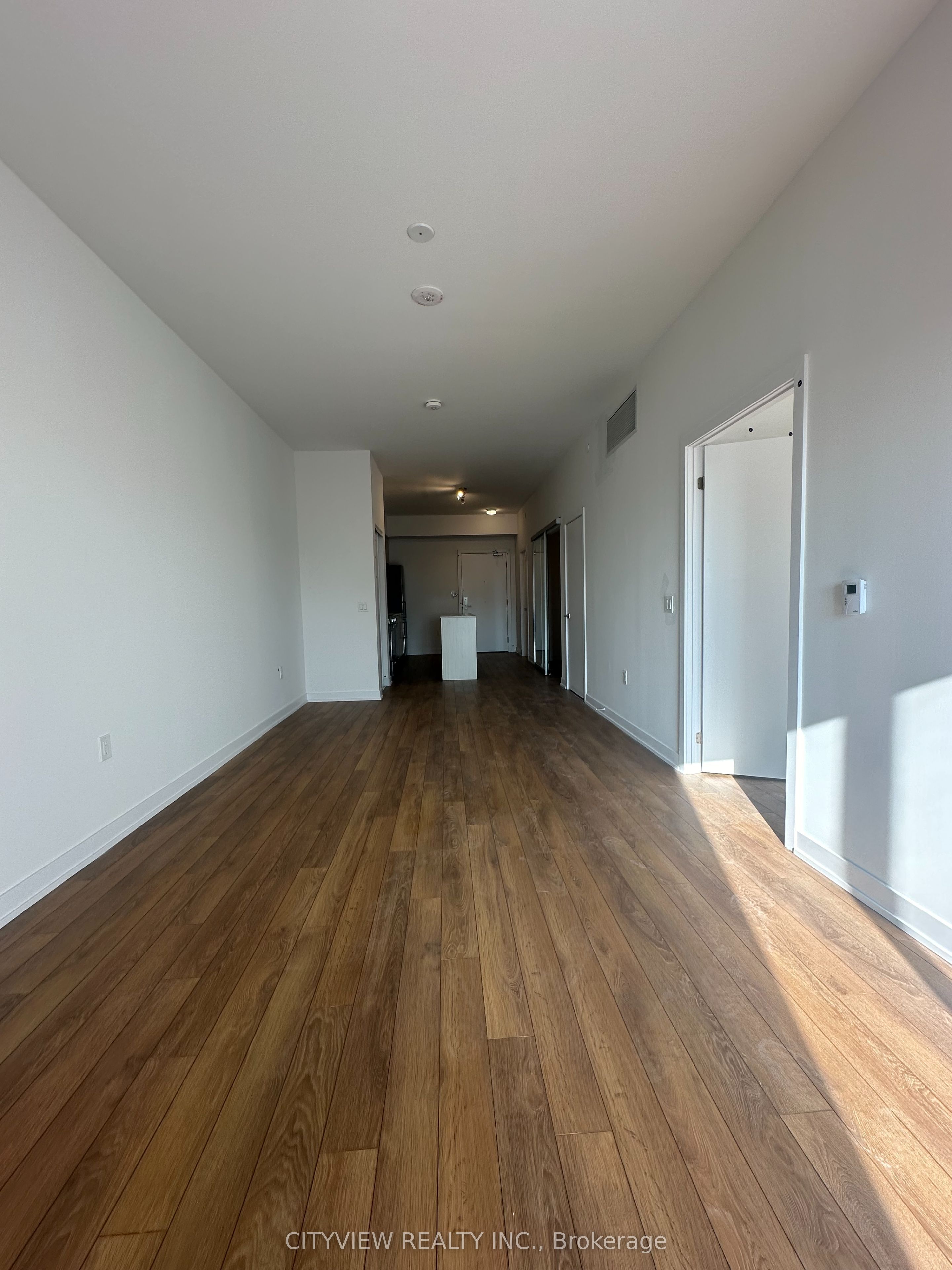 2433 Dufferin Street 602, Toronto, ON M6E 0B4 photo 5