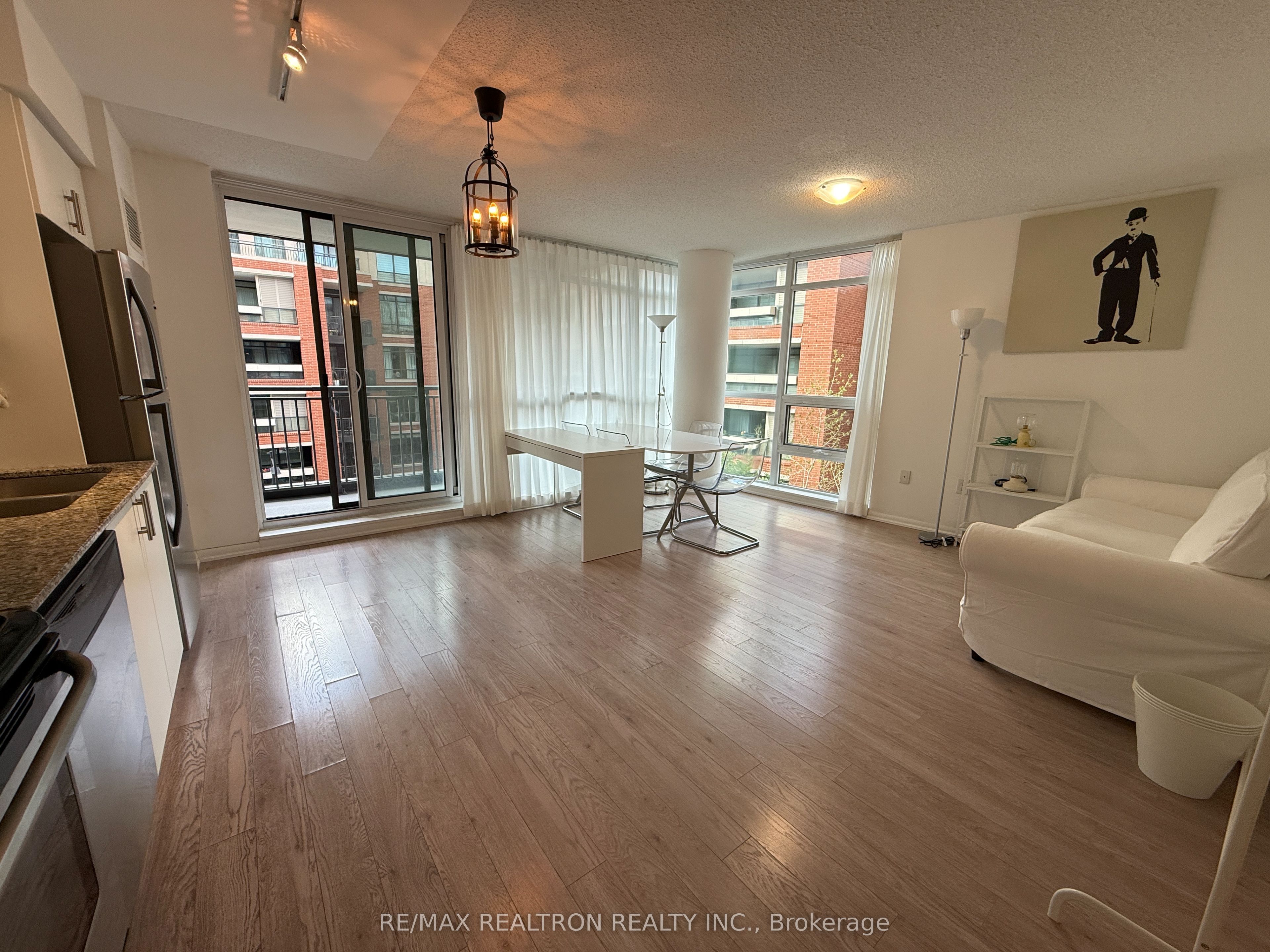 800 LAWRENCE Avenue W 523, Toronto, ON M6A 0B1 photo 2