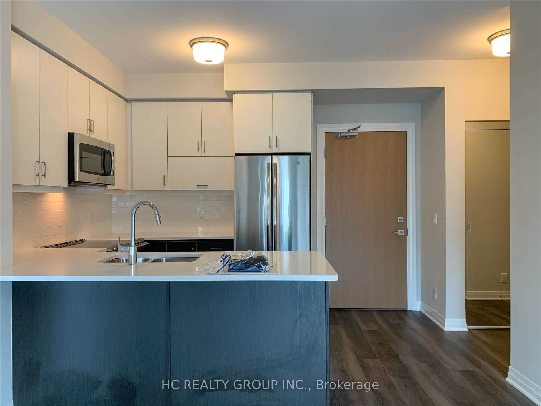 128 Grovewood Common #107, Oakville, ON L6H 0X3 photo 4