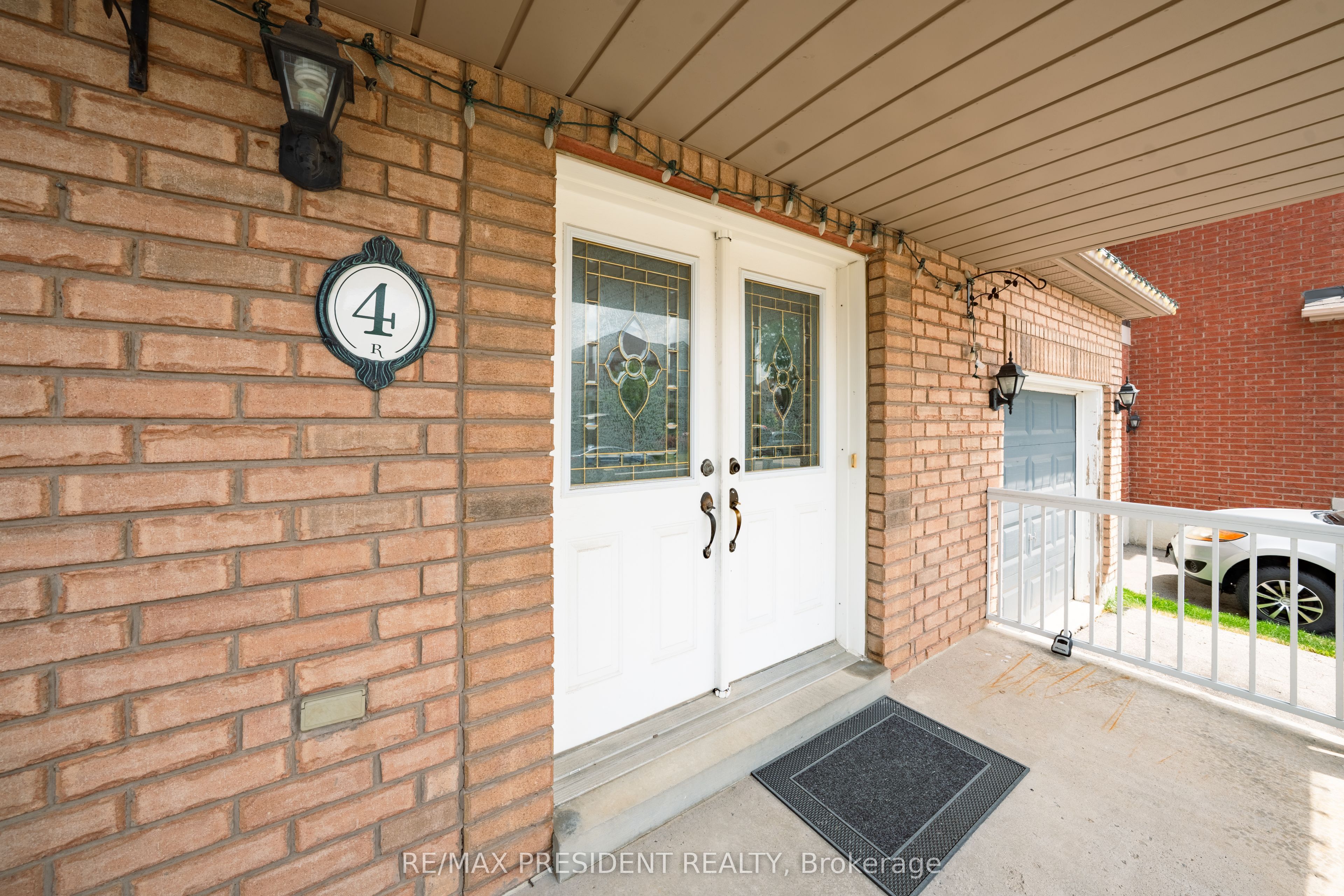 4 Redfinch Way, Brampton, ON L7A 2B3 photo 4