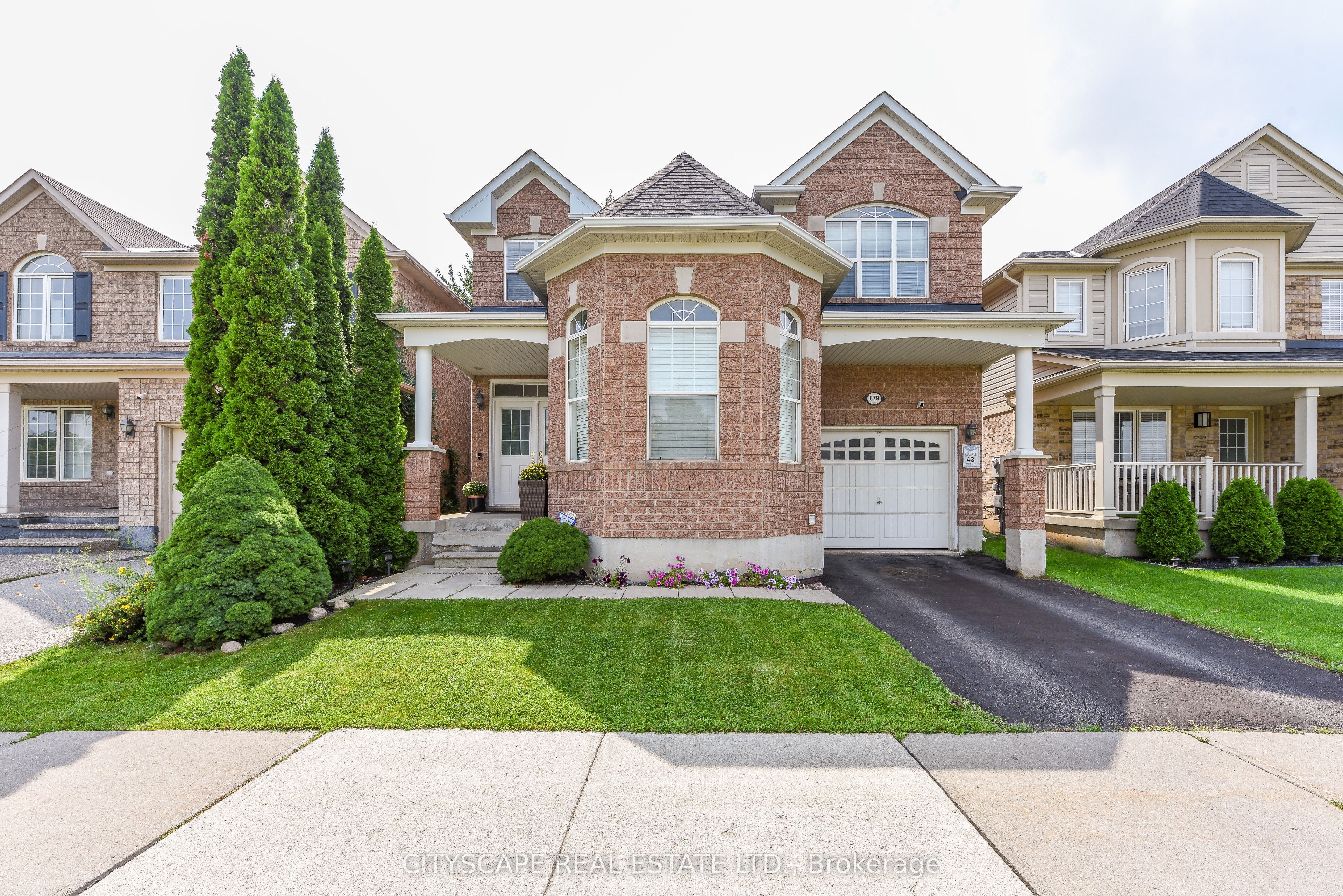 879 Bennett Boulevard, Milton, ON L9T 6X9