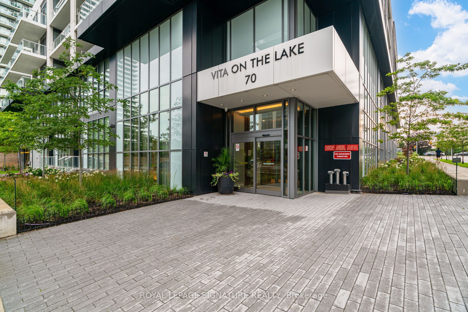 70 Annie Craig Drive 1908, Toronto, ON M8V 0G2 photo 3