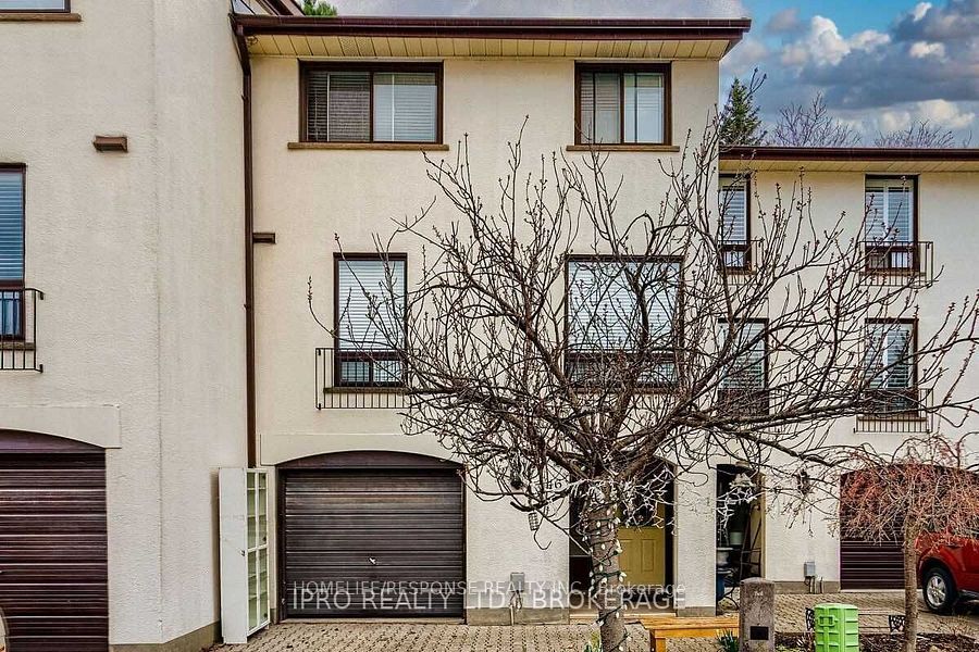 6679 SHELTER BAY Road 46, Mississauga, ON L5N 2A2
