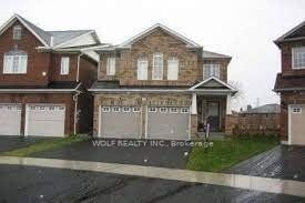 4743 Apple Blossom Circle, Mississauga, ON L5V 3C7