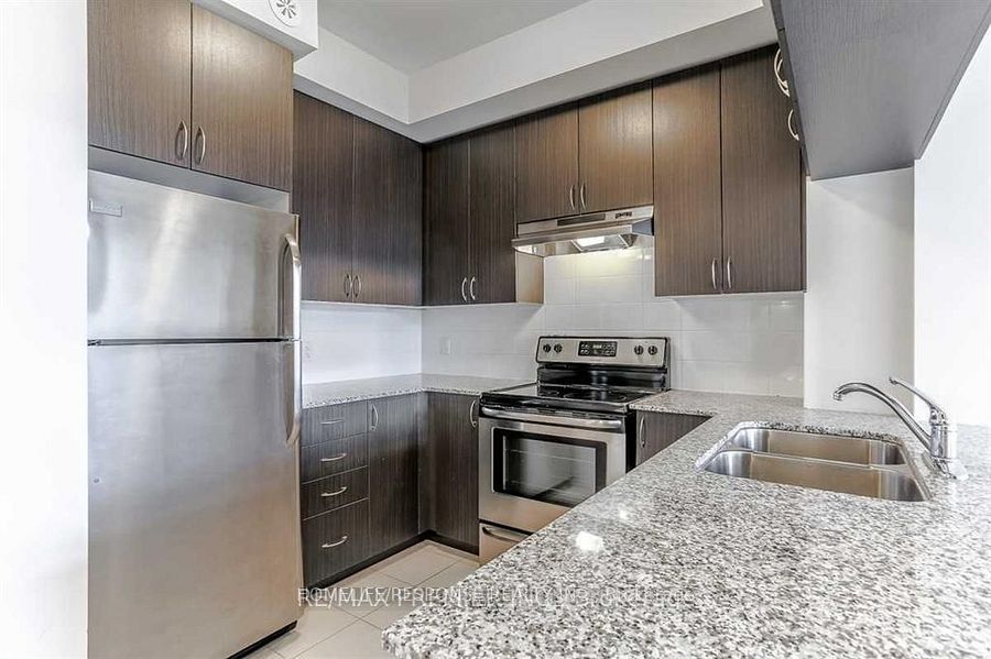 54 SKY HARBOUR Drive 313, Brampton, ON L7A 0A1 photo 4
