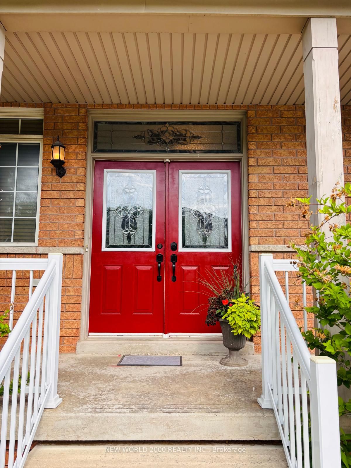 137 Fitzgerald Crescent, Milton, ON L9T 5Y6 photo 2