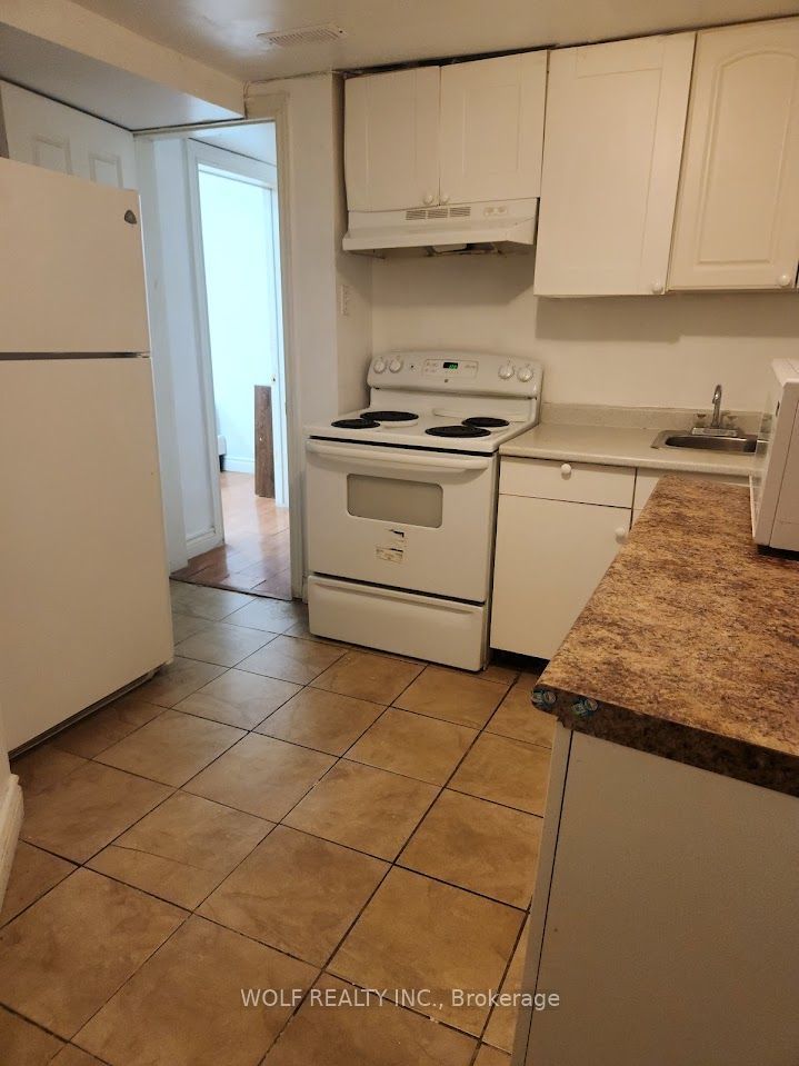 4743 Apple Blossom Circle Basement, Mississauga, ON L5V 3C7 photo 4