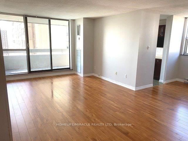 25 Kensington Road 1411, Brampton, ON L6T 3W8 photo 3