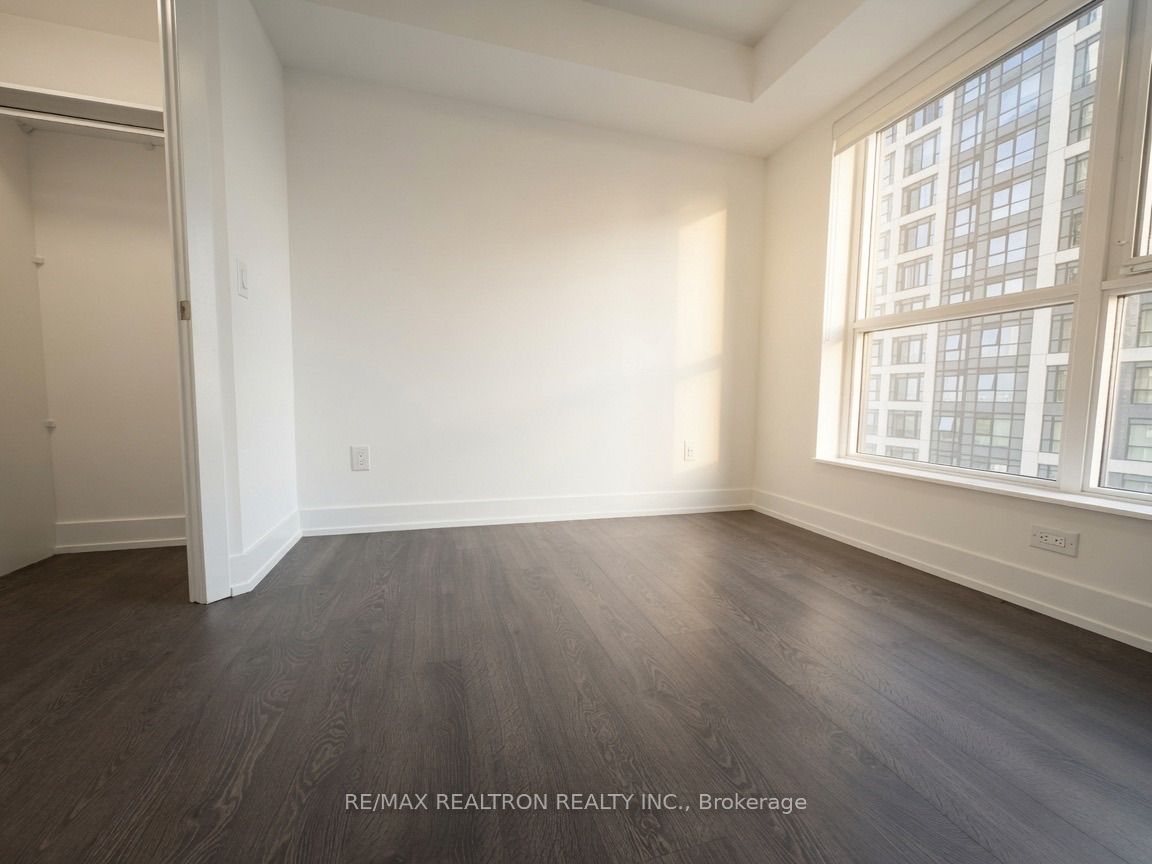 5 Mabelle Avenue 2533, Toronto, ON M9A 0C8 photo 5