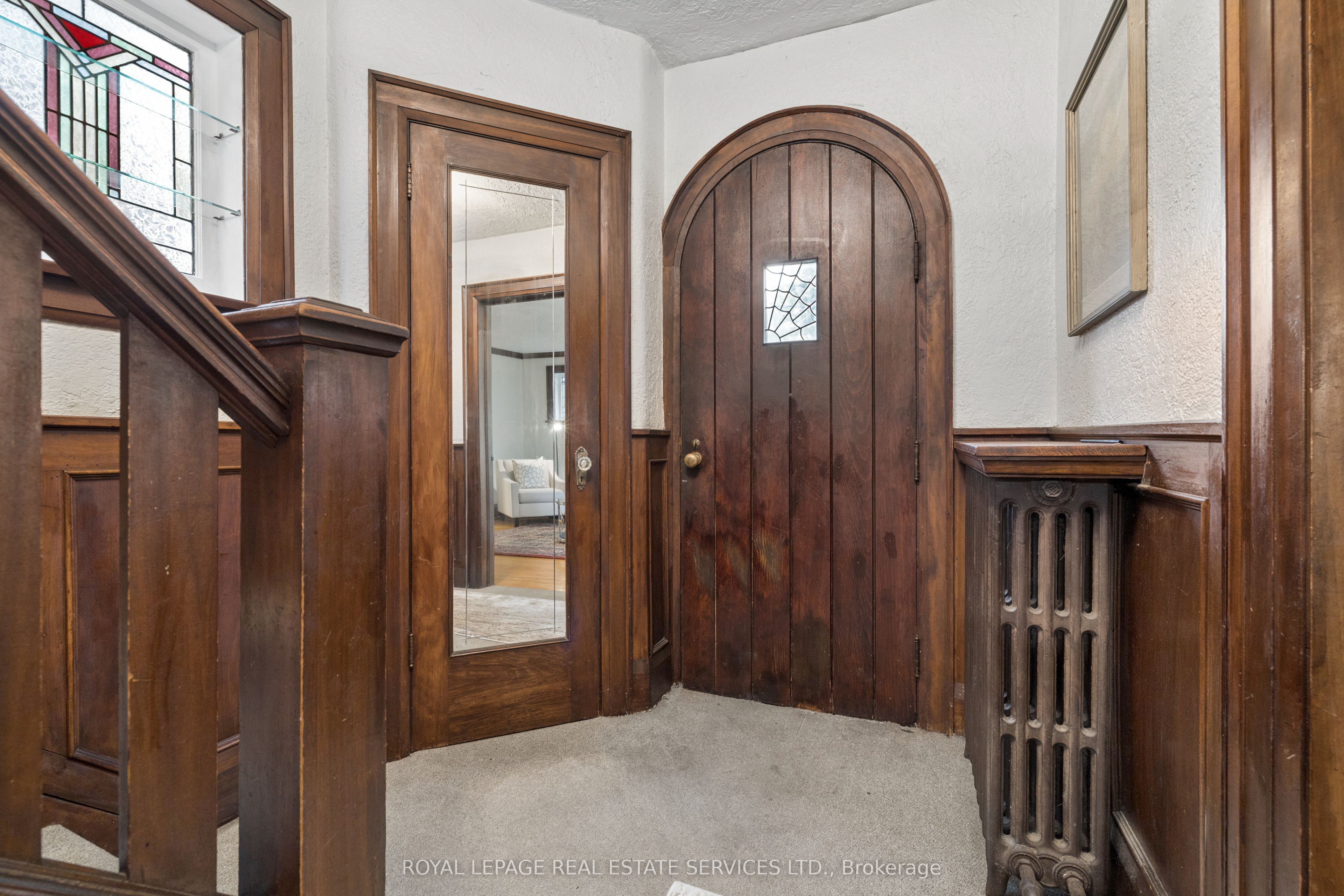 87 Riverview Gardens, Toronto, ON M6S 4E7 photo 2