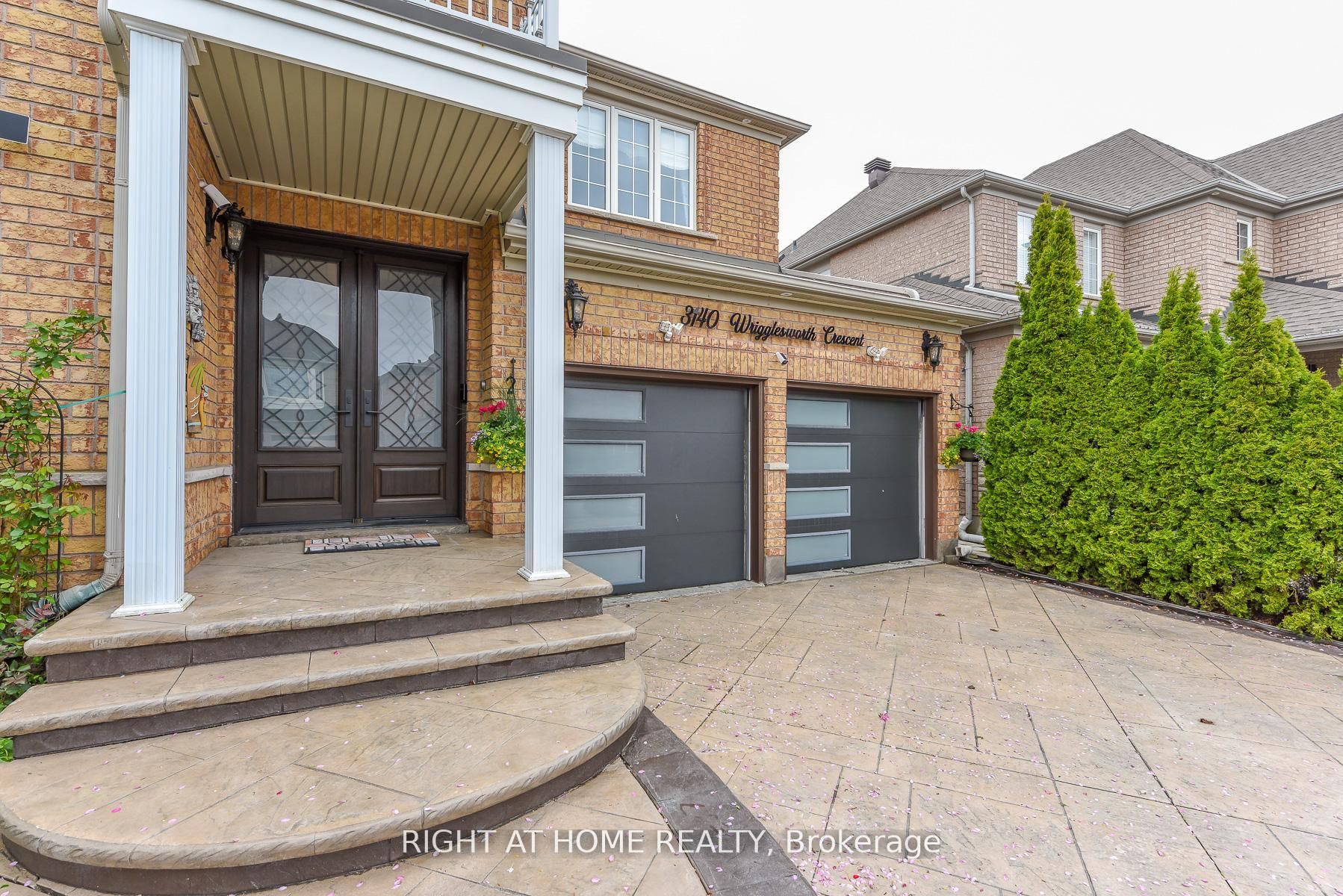 3140 Wrigglesworth Crescent, Mississauga, ON L5M 6W7 photo 3