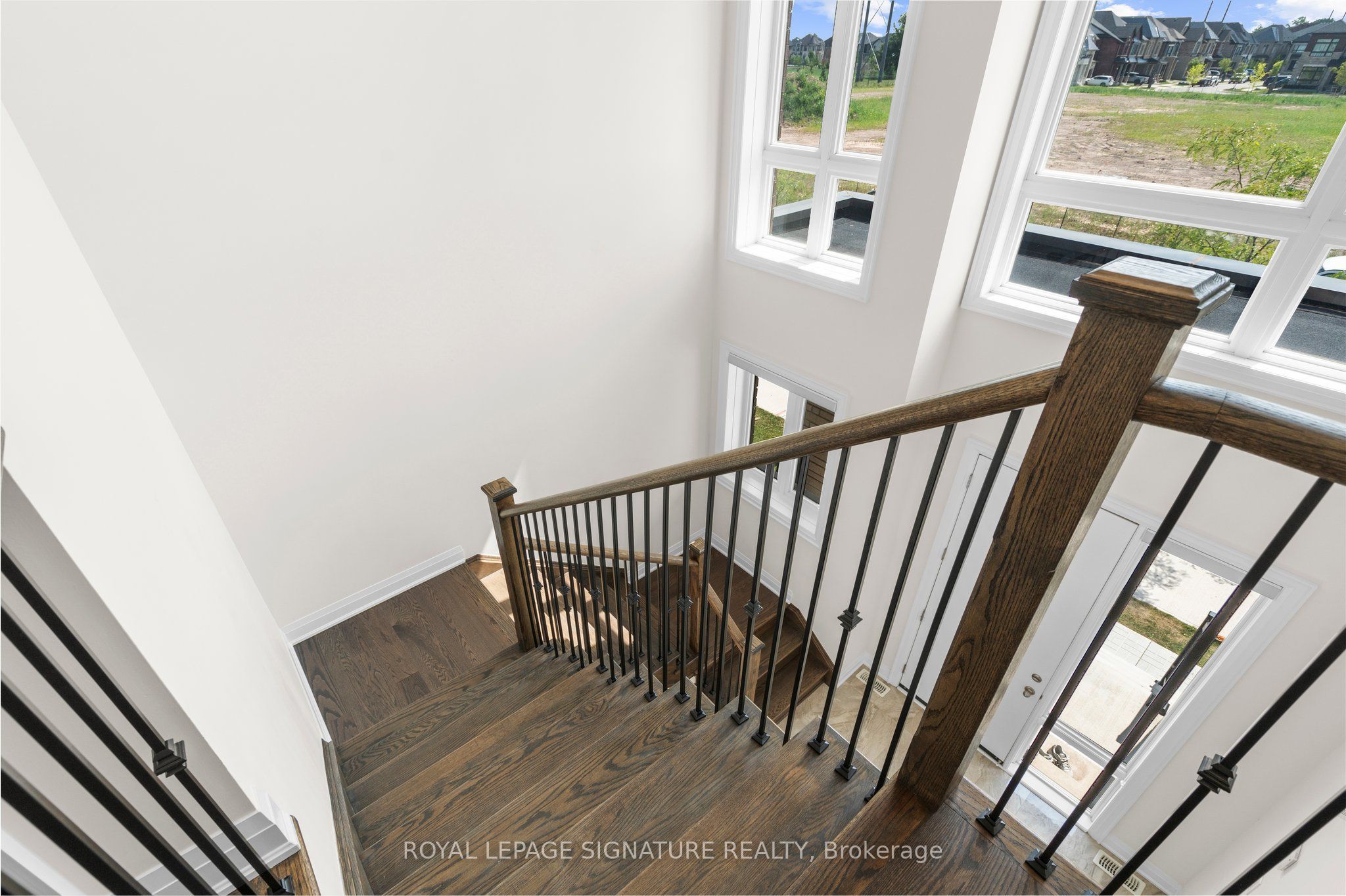 2415 Saw Whet Boulevard, Oakville, ON L6M 5L5 photo 5