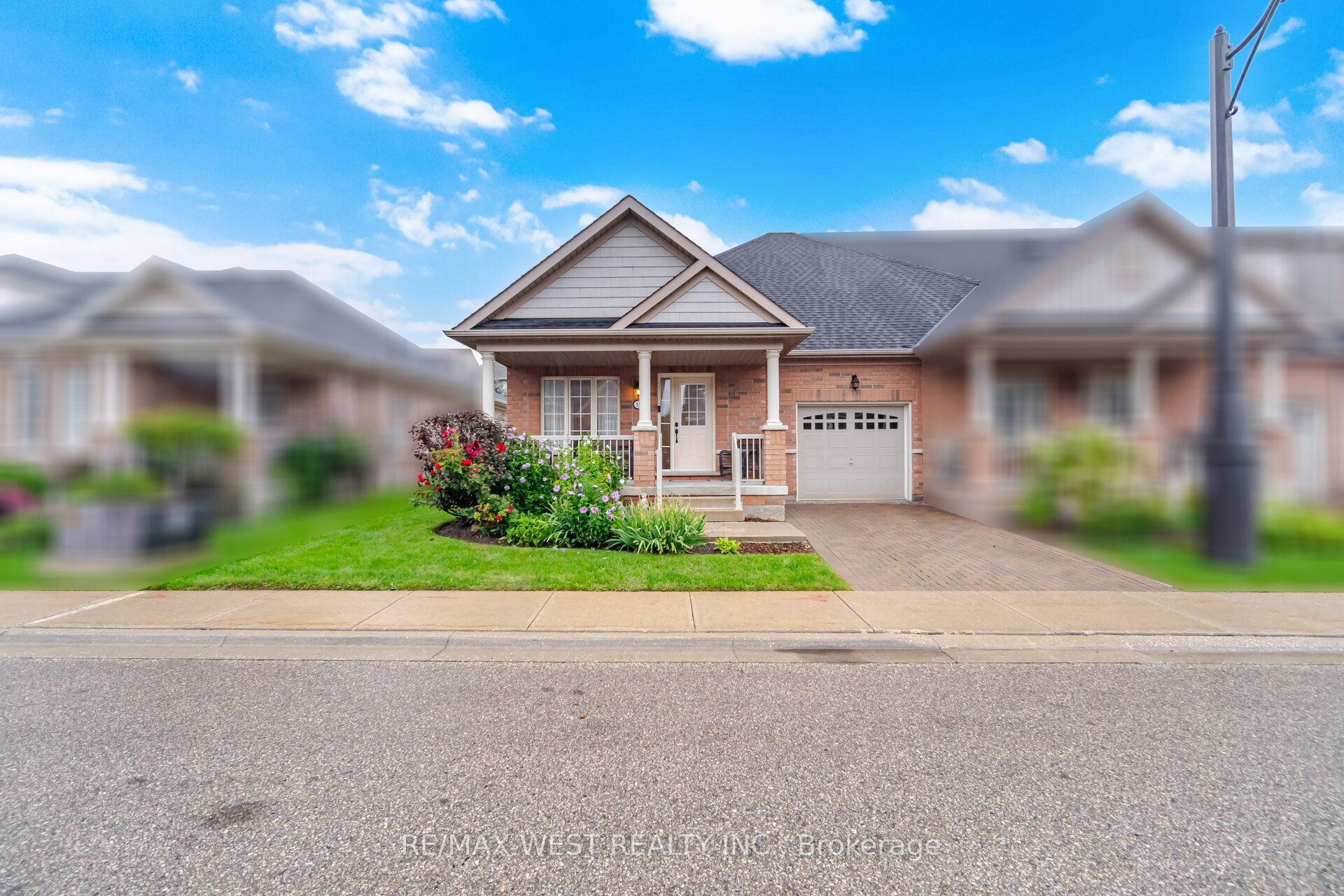 12 Muzzo Drive, Brampton, ON L6R 3W8