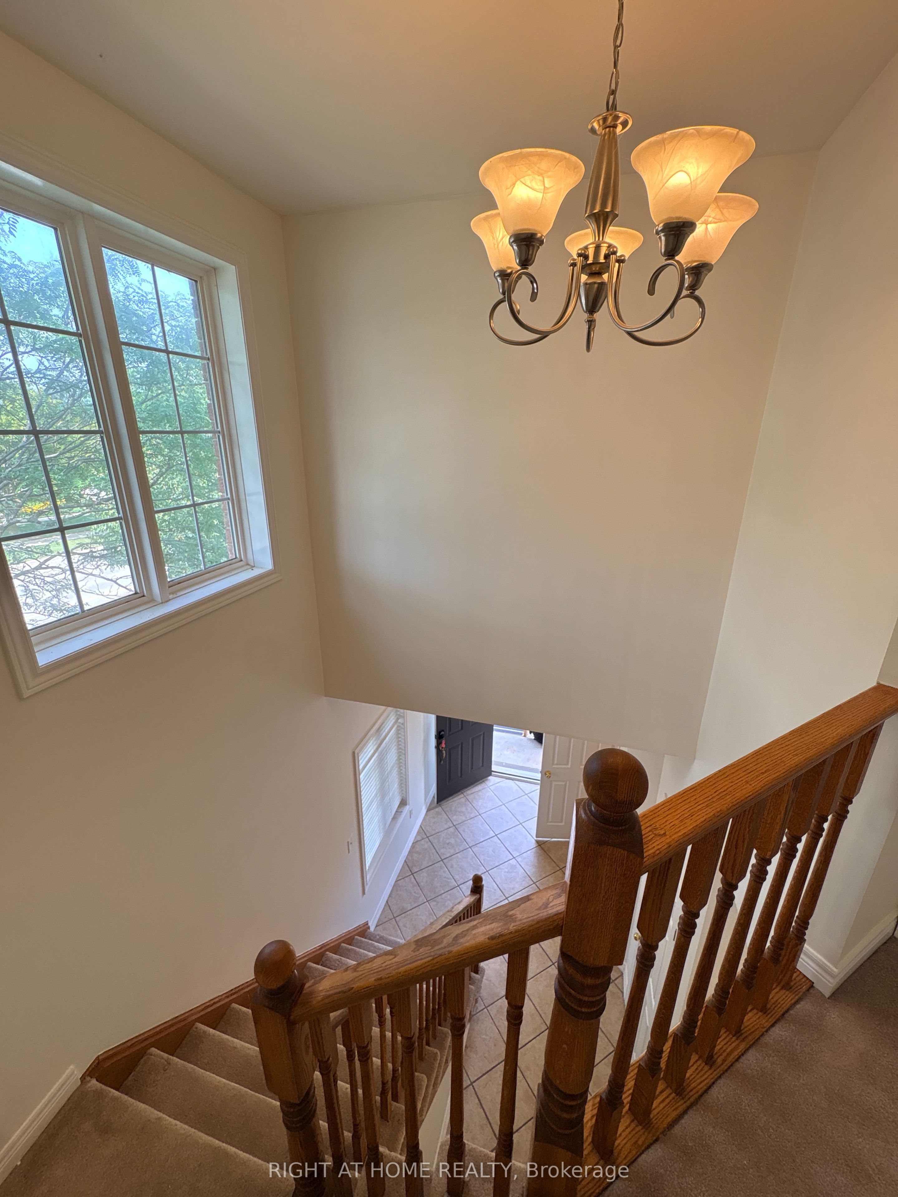 4029 ALEXAN Crescent, Burlington, ON L7M 5A8 photo 5