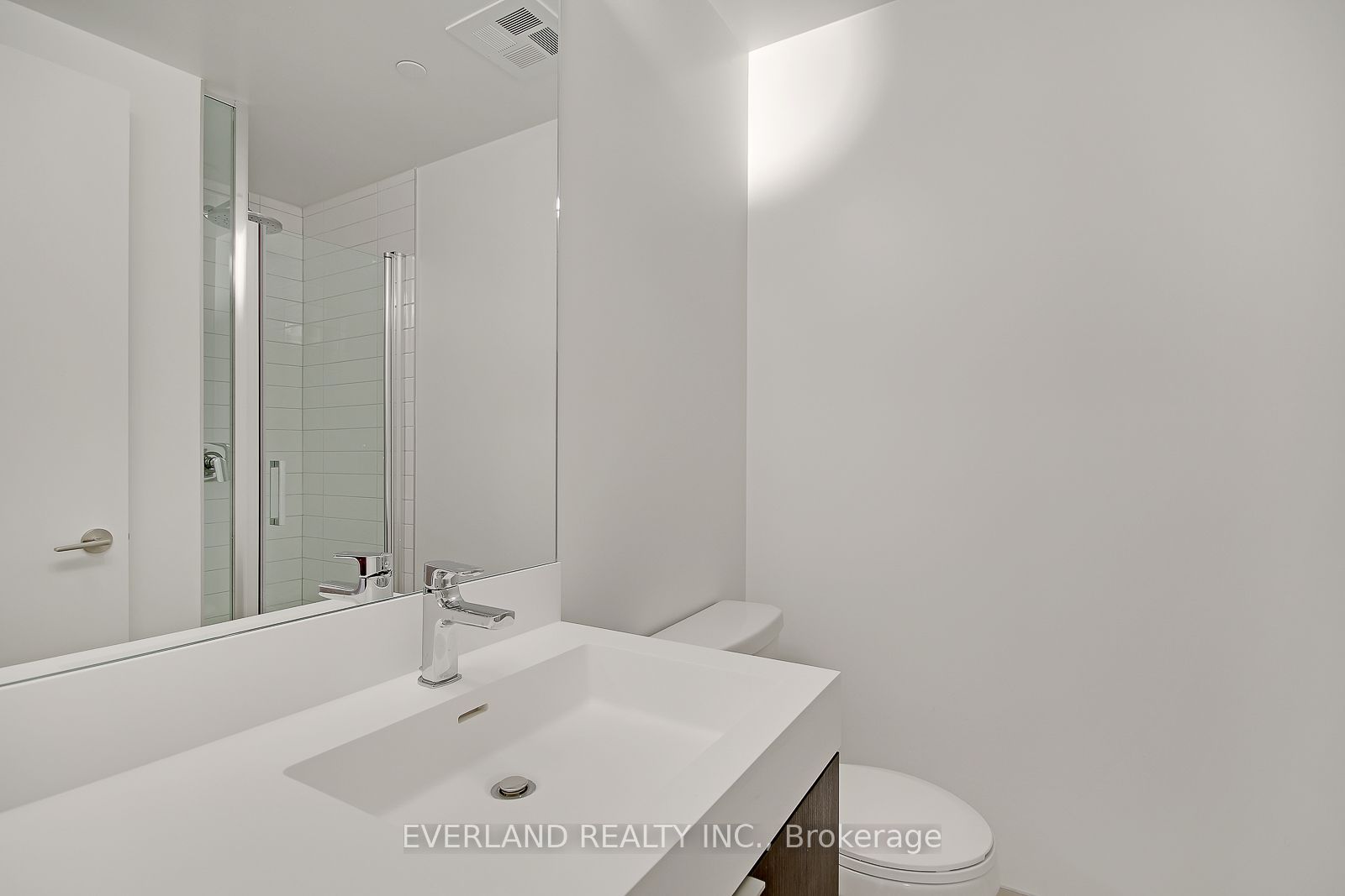 3100 keele Street 420, Toronto, ON M3M 0E1 photo 4