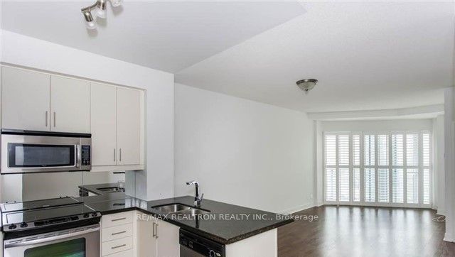 60 Absolute Avenue 1502, Mississauga, ON L4Z 0A9 photo 5