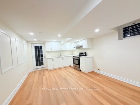 18 Ridgehill Drive Basement, Brampton, ON L6Y 2C4 photo 2