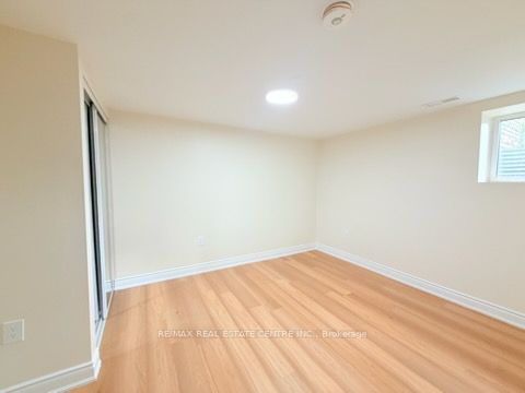 18 Ridgehill Drive Basement, Brampton, ON L6Y 2C4 photo 4