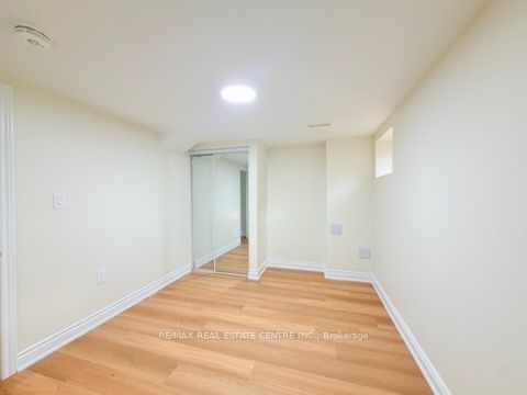 18 Ridgehill Drive Basement, Brampton, ON L6Y 2C4 photo 5