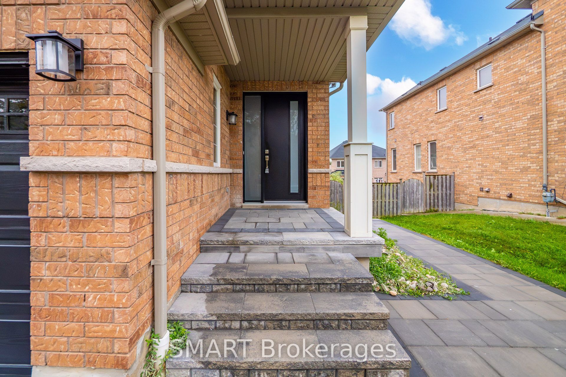 3367 Stoney Crescent, Mississauga, ON L5M 0N6 photo 5