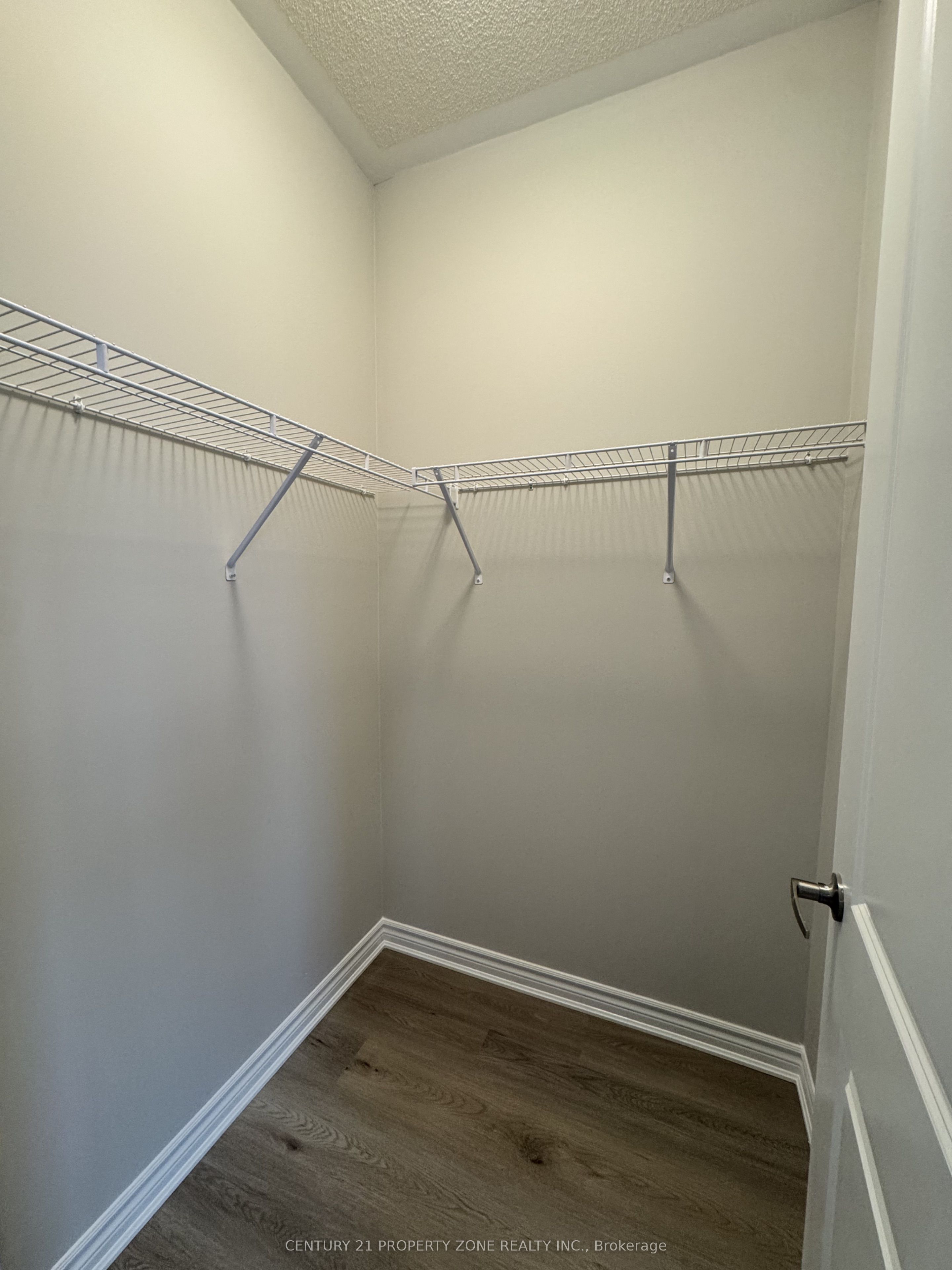 2 Westway Drive, Brampton, ON L7A 5M6 photo 5