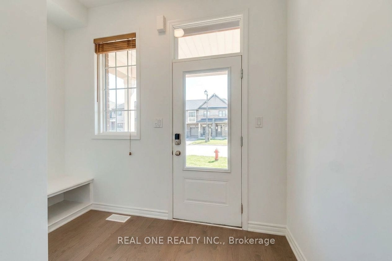 3137 John McKay Boulevard, Oakville, ON L6H 8A7 photo 3