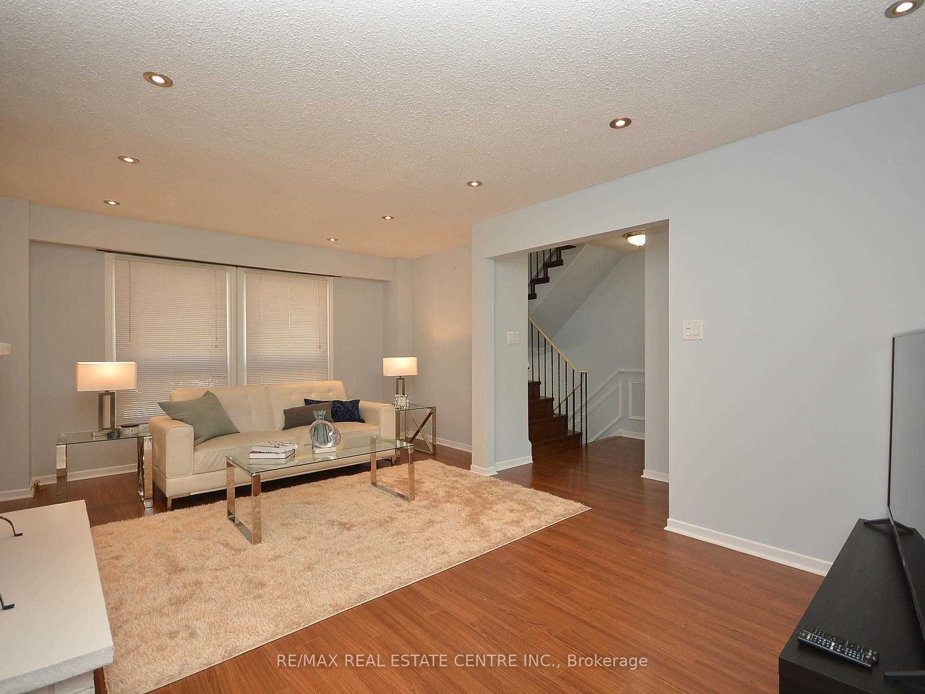 7080 Copenhagen (Upper) Road 31, Mississauga, ON L5N 2C9 photo 2
