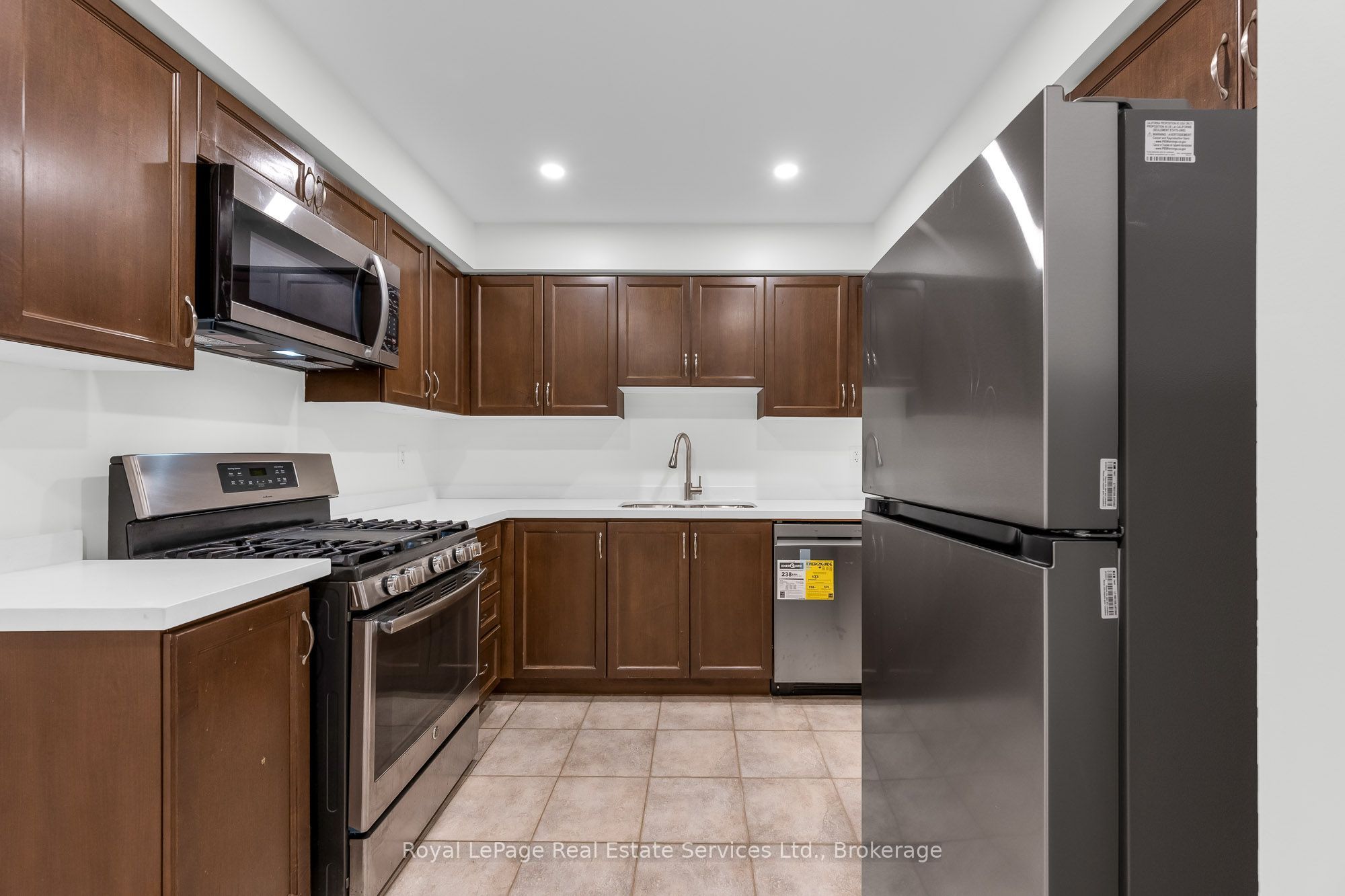 7360 Zinnia Place 268, Mississauga, ON L5W 2A2 photo 4