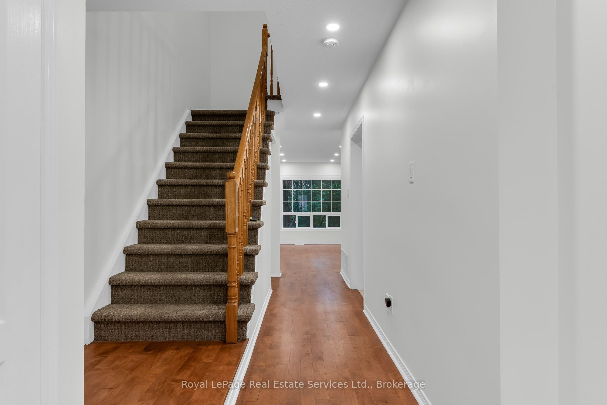7360 Zinnia Place 268, Mississauga, ON L5W 2A2 photo 5
