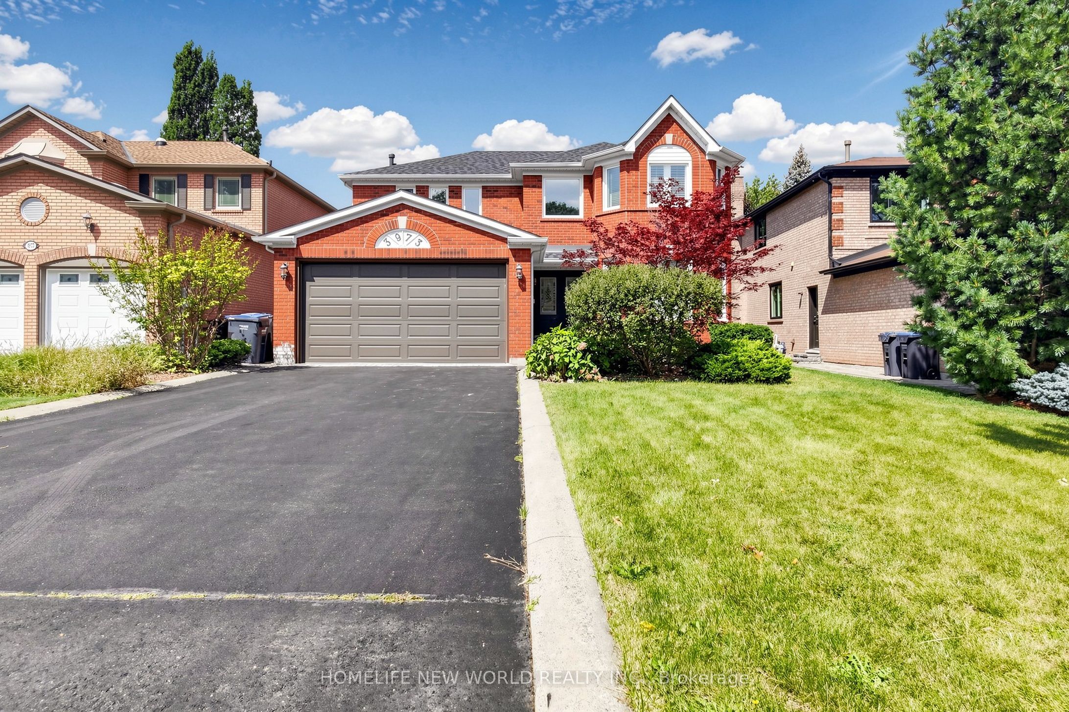 3973 Rolling Valley Drive, Mississauga, ON L5L 5P3 photo 2