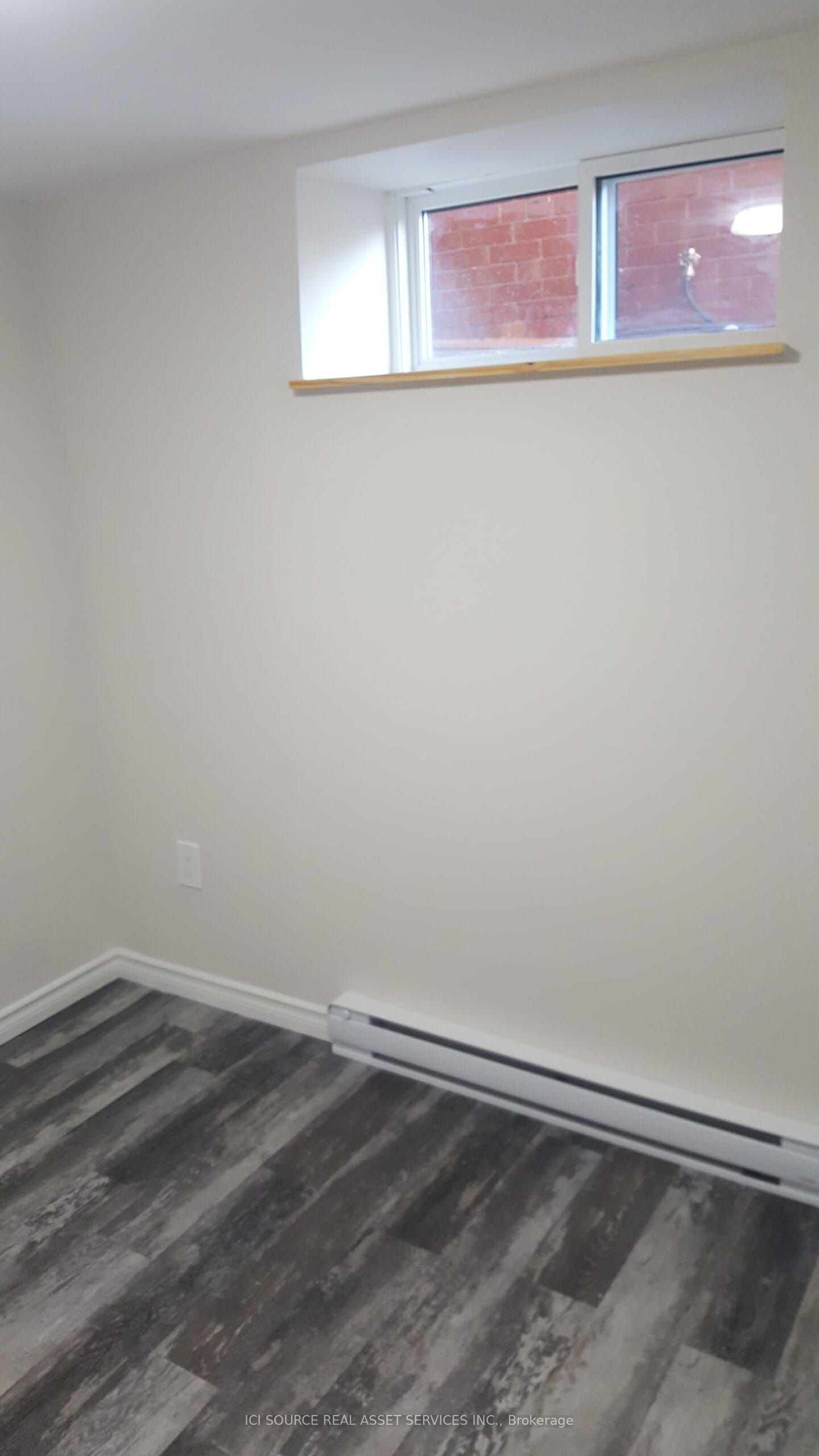 44 Bartonville Avenue W 5, Toronto, ON M6M 2B5 photo 4