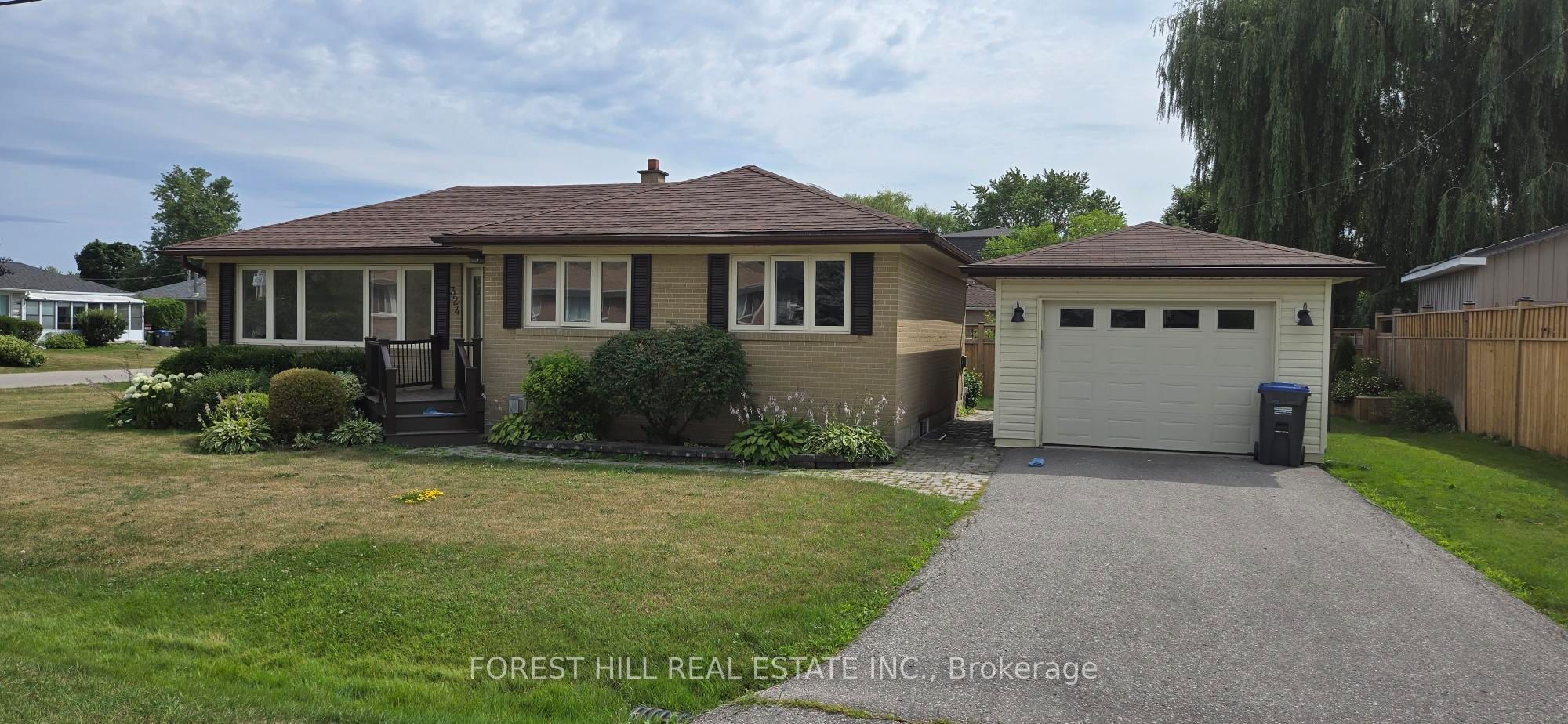 324 Henderson Street, Caledon, ON L7E 4X7