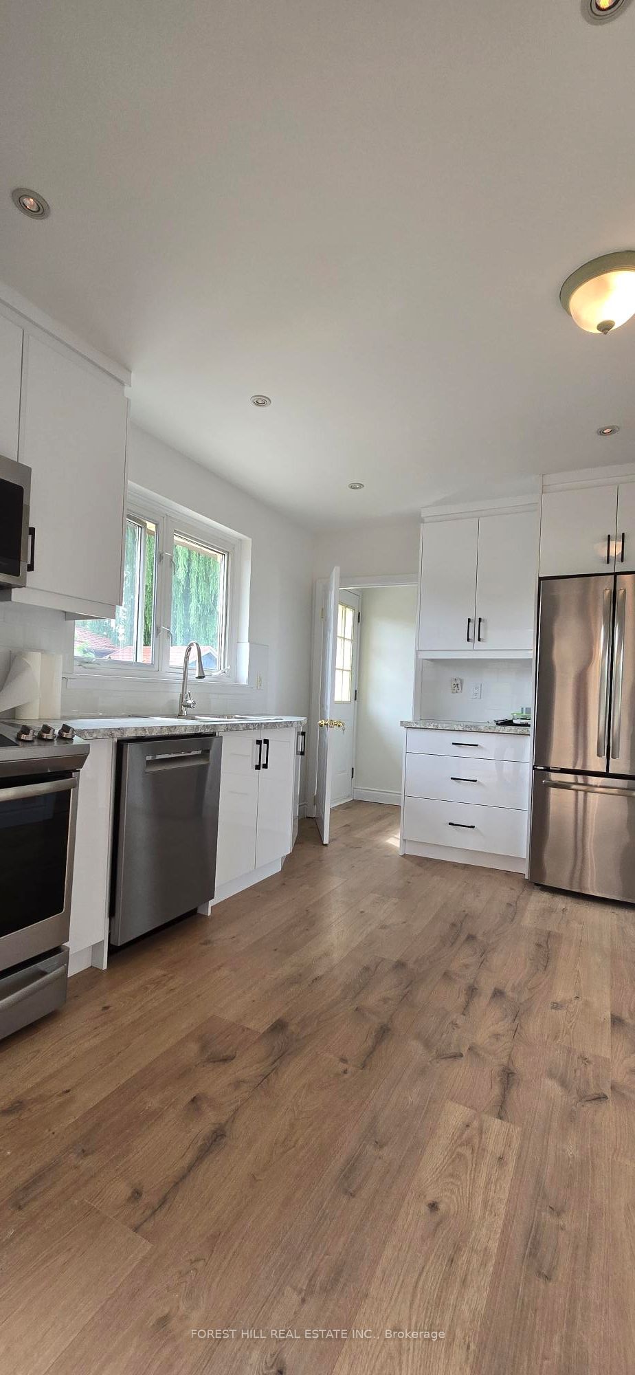 324 Henderson Street, Caledon, ON L7E 4X7 photo 4