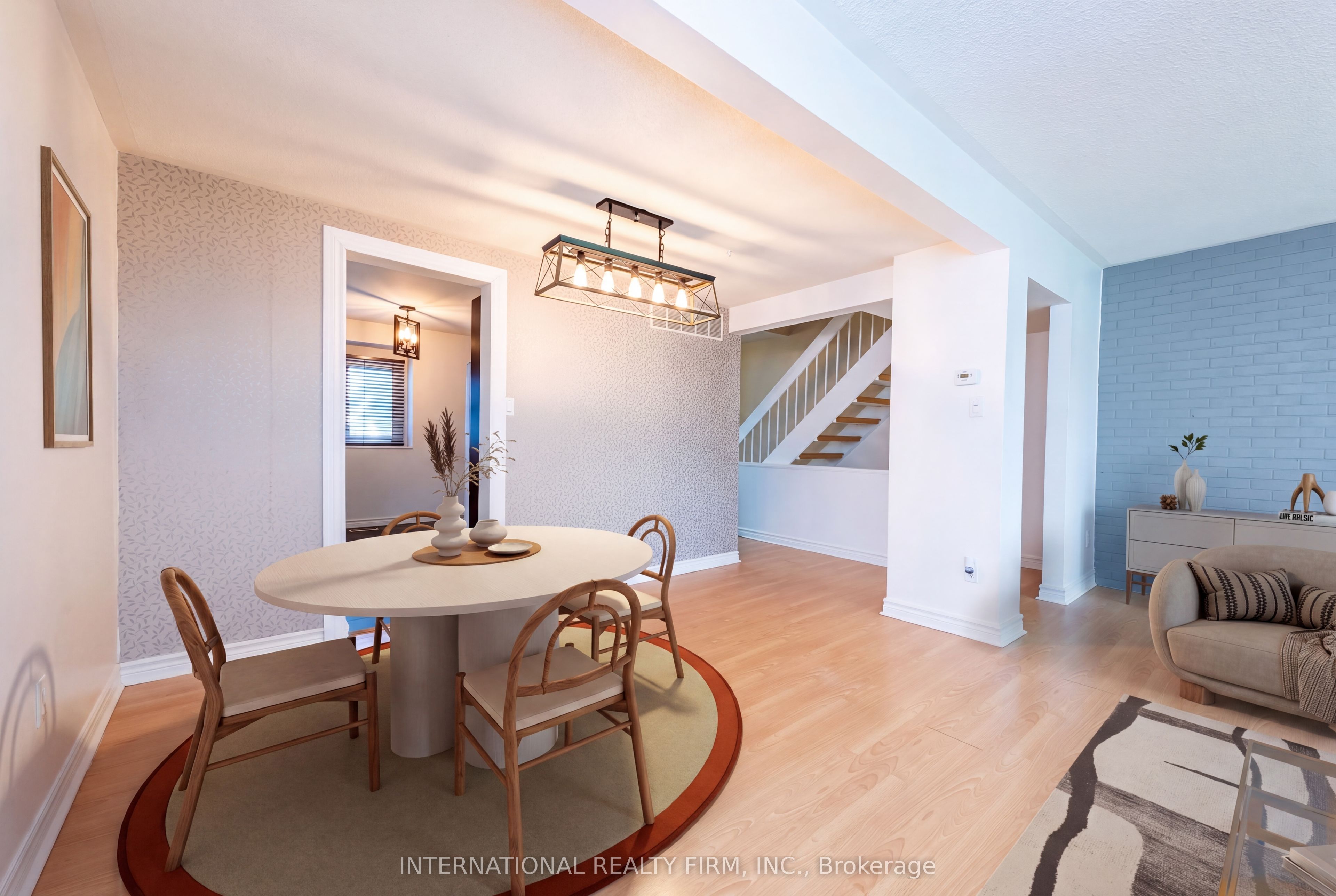 6855 Glen Erin Drive 15, Mississauga, ON L5N 1P6 photo 3