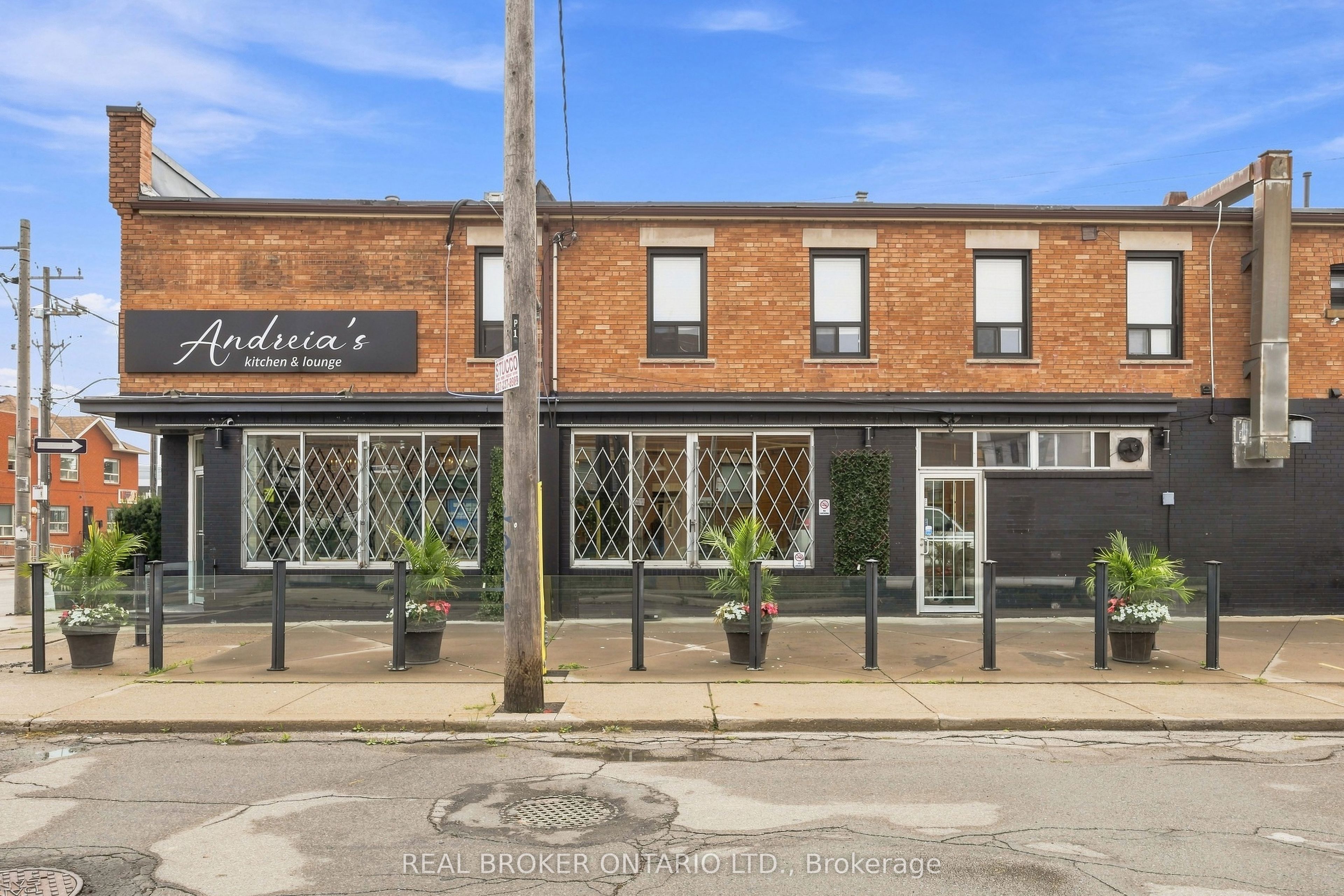 1438A Dufferin Street, Toronto, ON M6H 3L1 photo 3