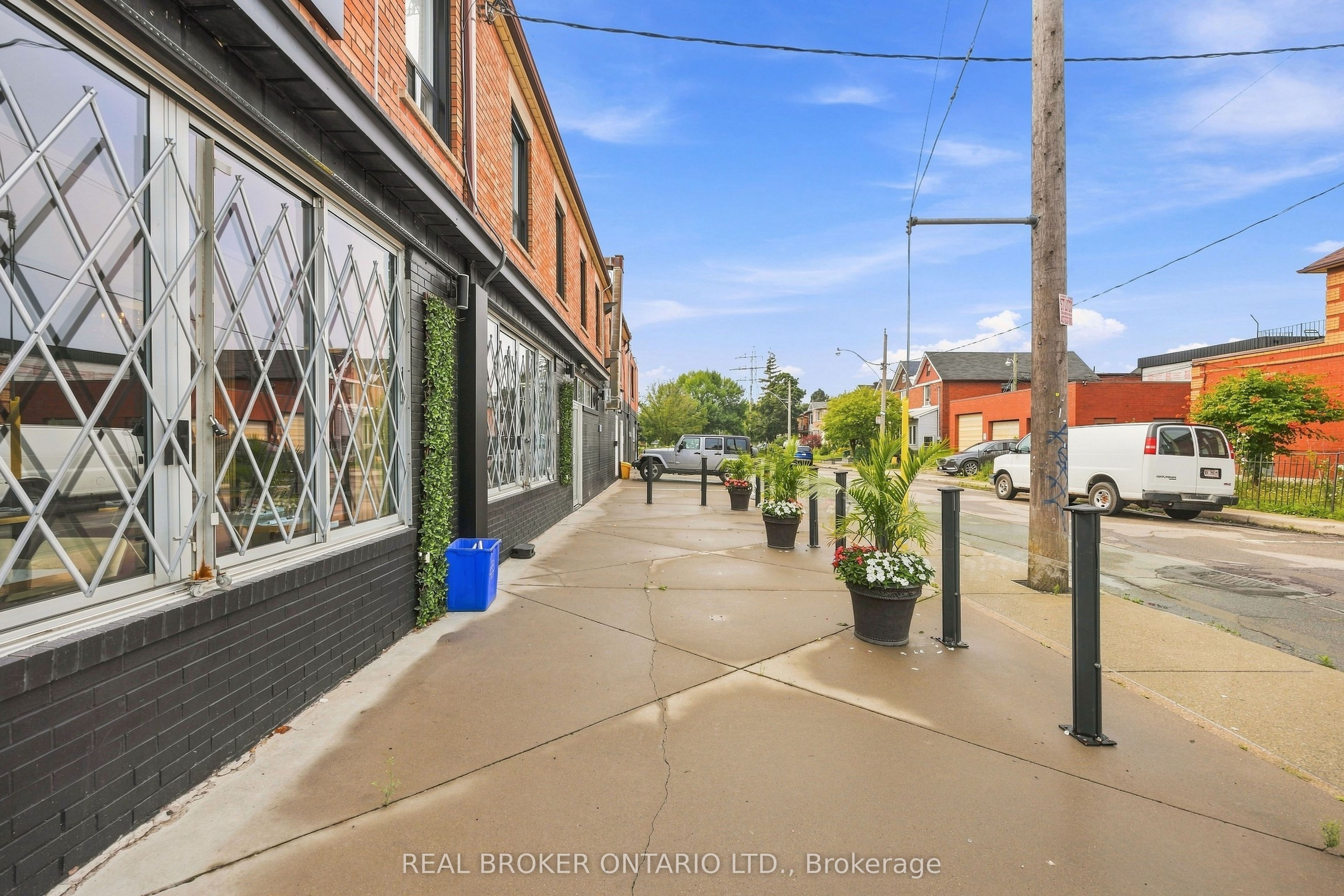 1438A Dufferin Street, Toronto, ON M6H 3L1 photo 5
