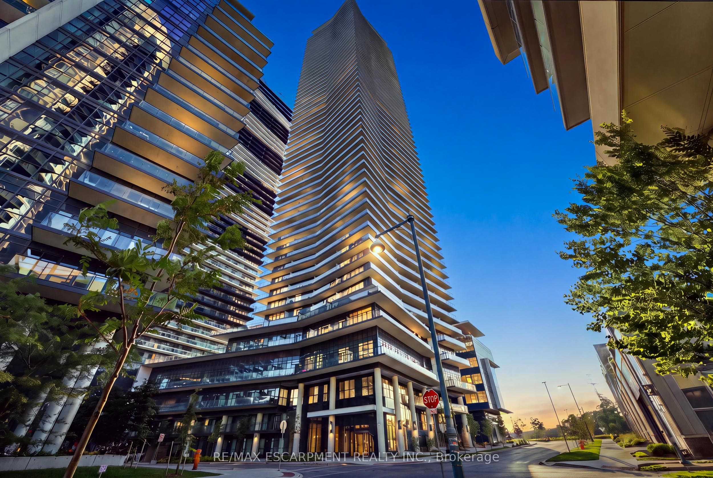 38 Annie Craig Drive 3906, Toronto, ON M8V 0G9 photo 2