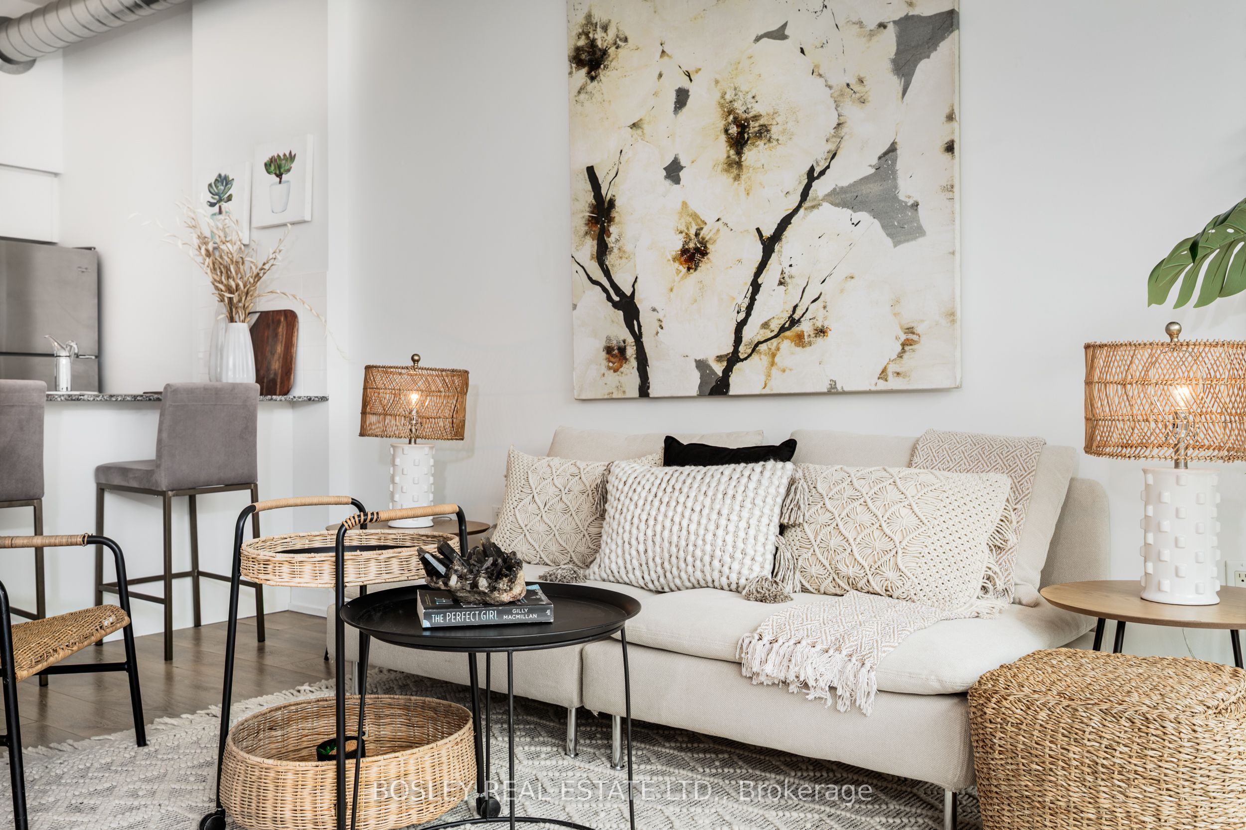 1410 Dupont Street 423, Toronto, ON M6H 2B1 photo 5