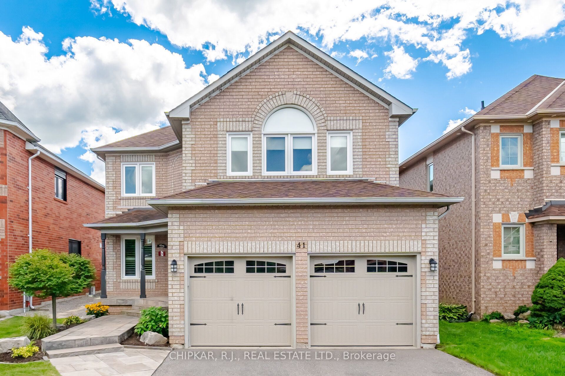 41 Chester Crescent, Halton Hills, ON L7G 5W5 photo 2