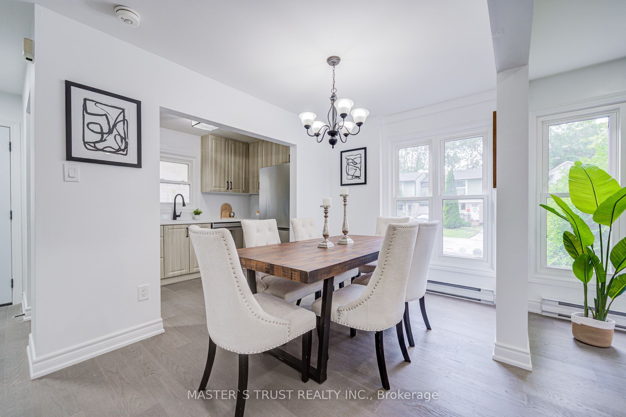 4 Gatsby Square, Brampton, ON L6S 2H4 photo 4