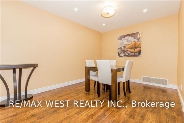 82 Marchbank Crescent Upper, Brampton, ON L6S 3B1 photo 5