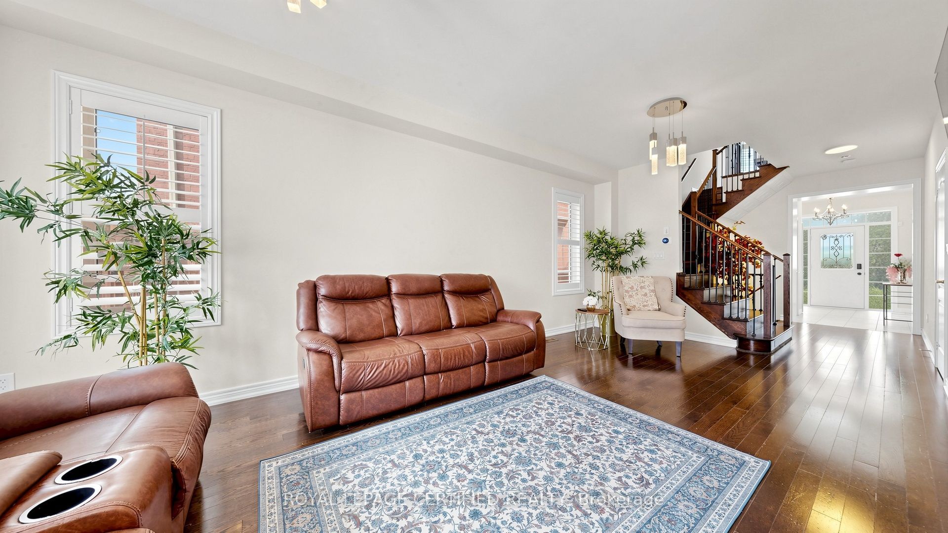 5576 Meadowcrest Avenue, Mississauga, ON L5M 0V1 photo 3