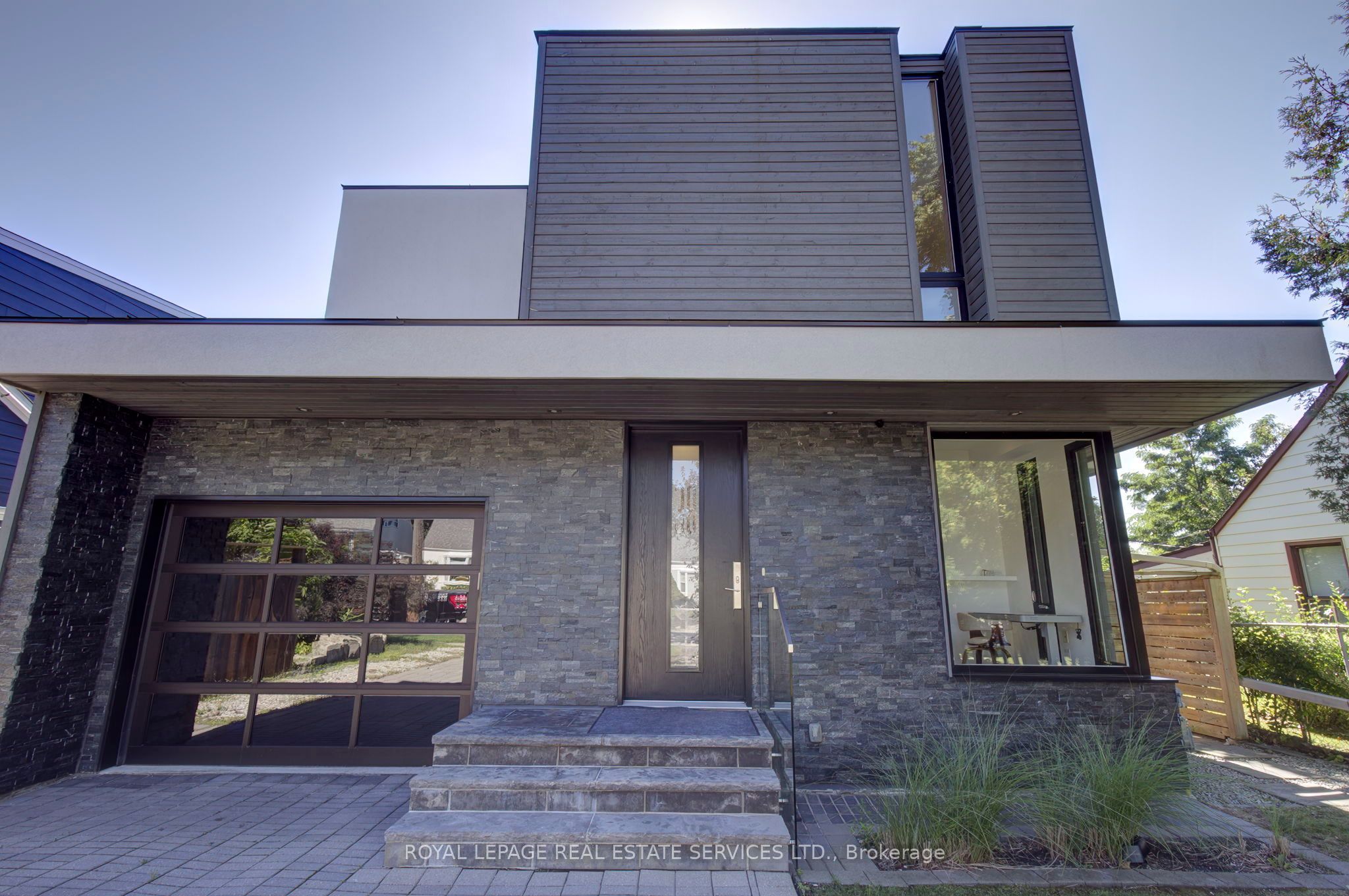 38 Stewart Street, Oakville, ON L6K 1X5 photo 2
