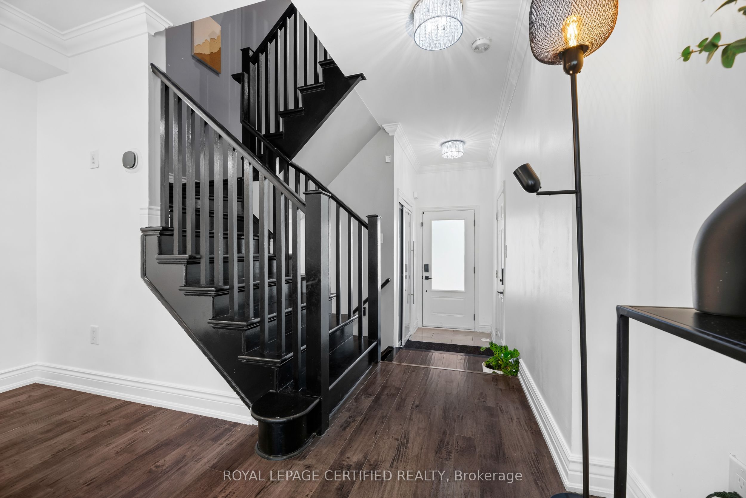 938 Burrows Gate, Milton, ON L9T 0K7 photo 4