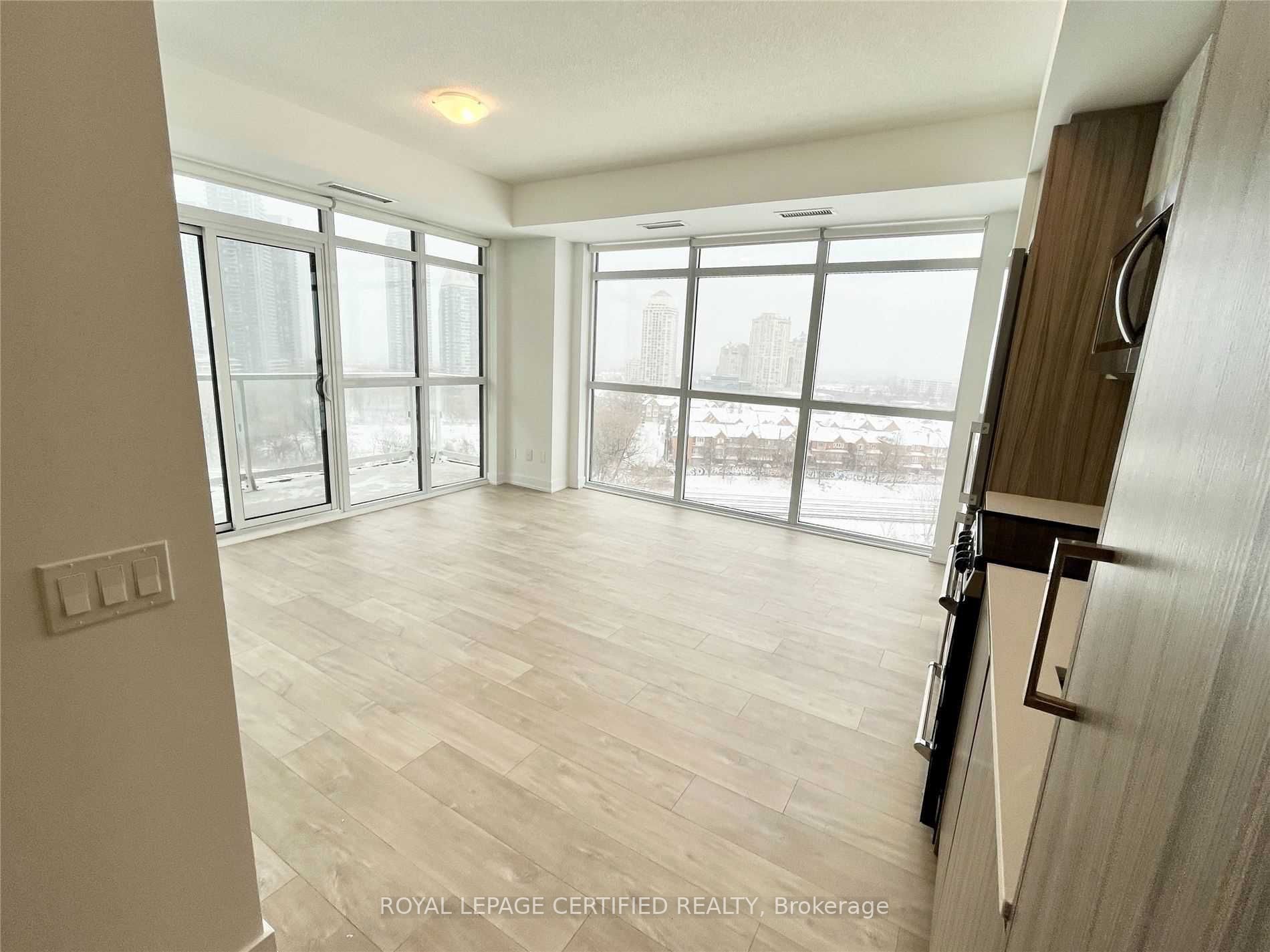 251 Manitoba Street 1015, Toronto, ON M8Y 4G9 photo 4
