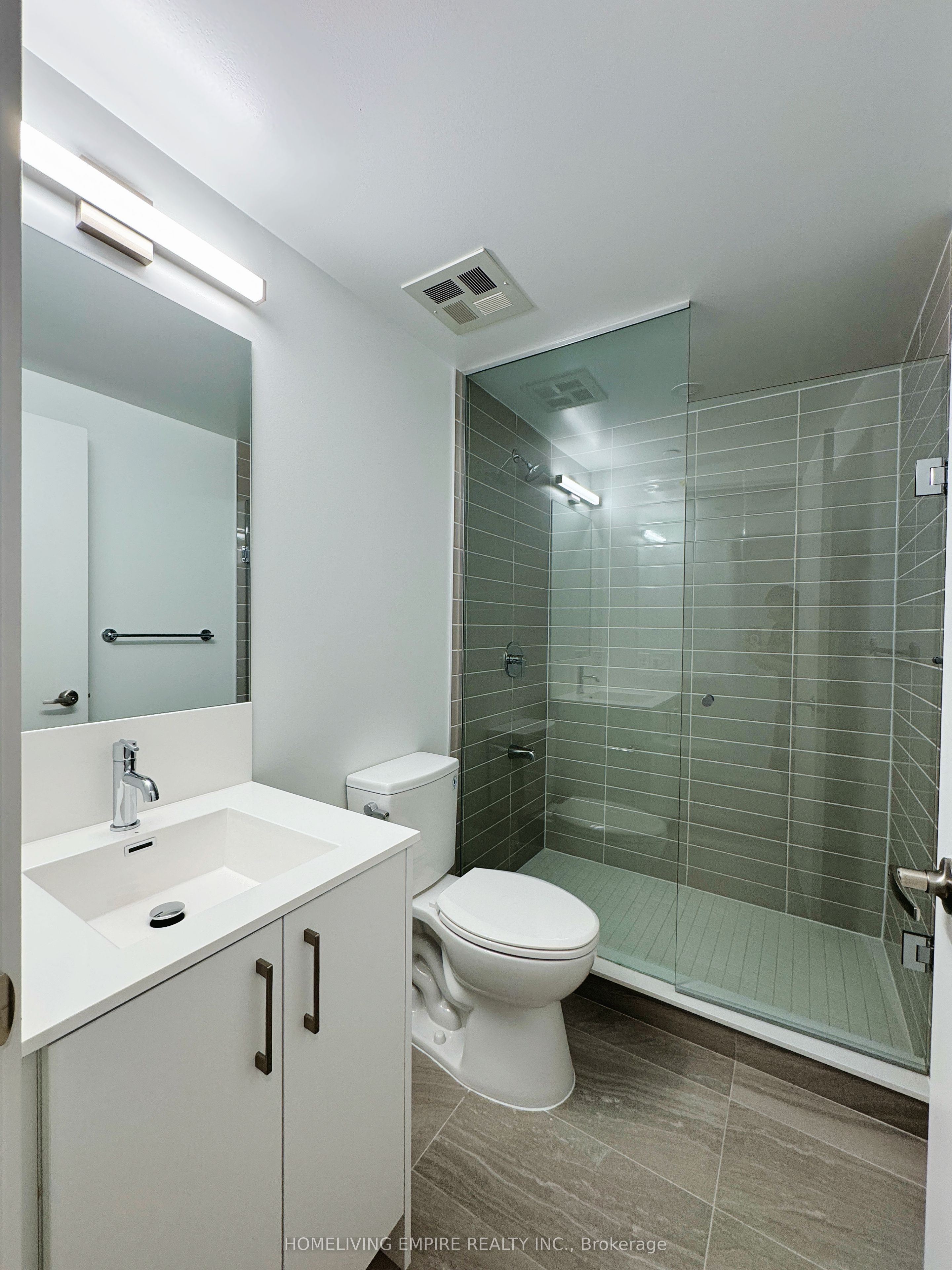 4010 Eglinton Avenue W 1915, Toronto, ON M9A 0G5 photo 4