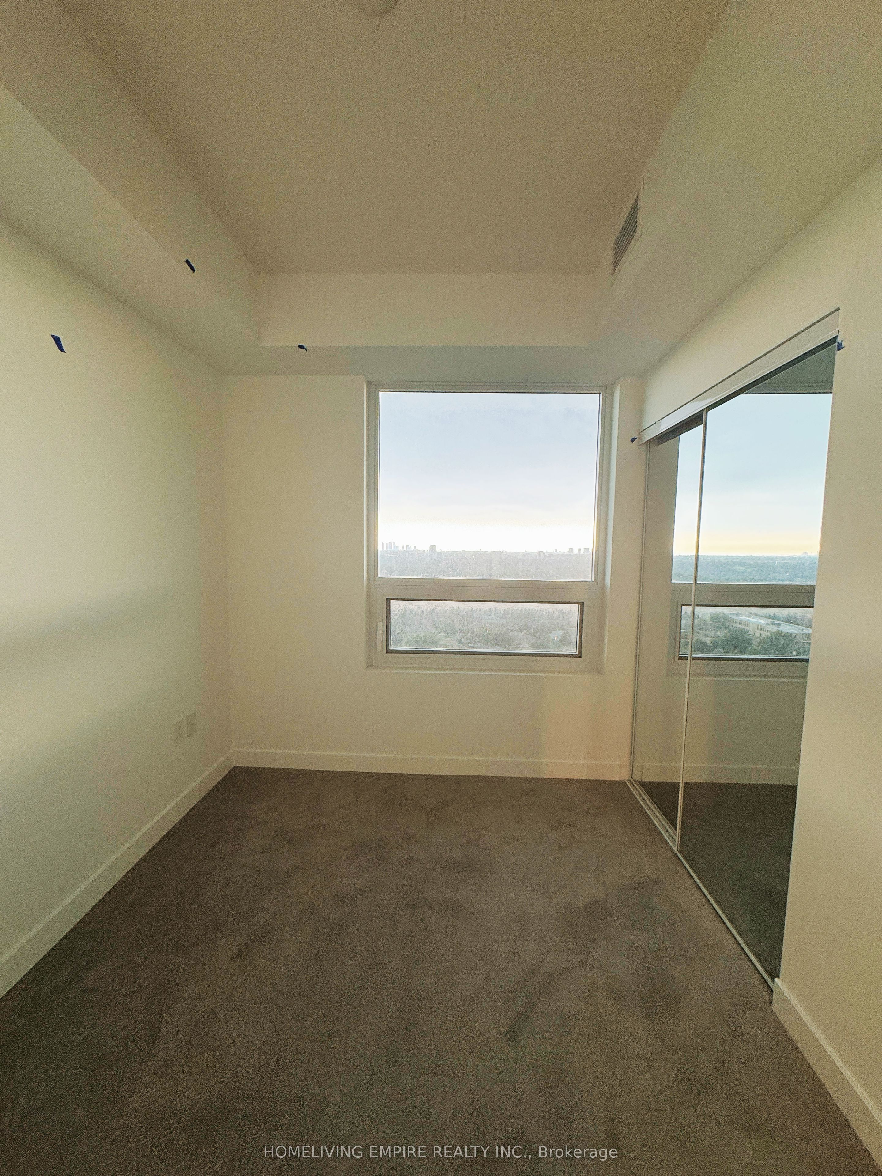 4010 Eglinton Avenue W 1915, Toronto, ON M9A 0G5 photo 5