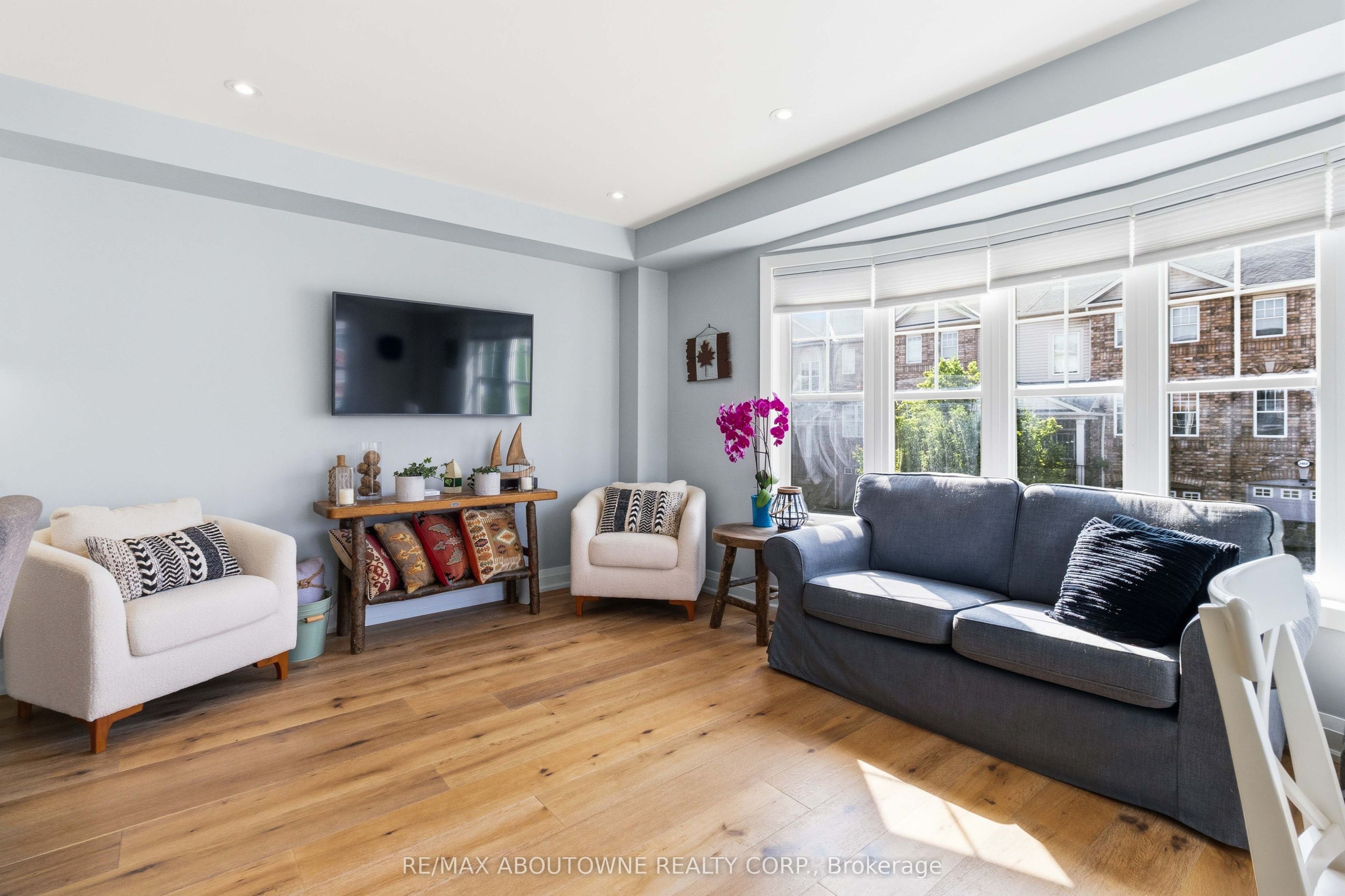 2228 Jillian Lane, Oakville, ON L6M 0G7 photo 5